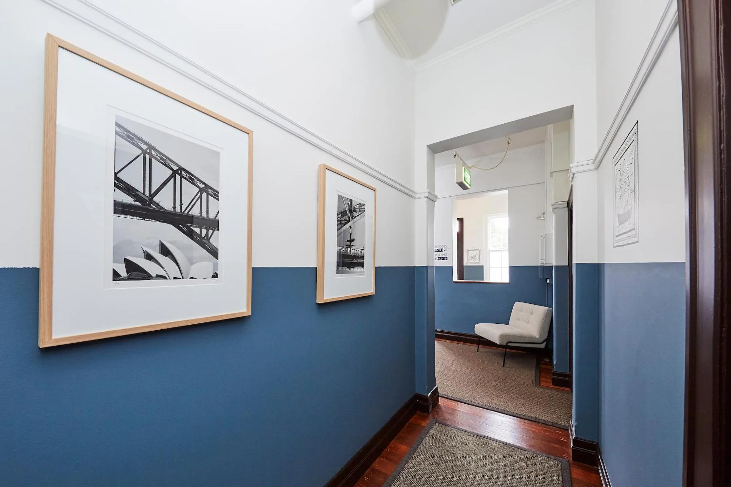 Area and facilities in Bridgeview Hotel Willoughby