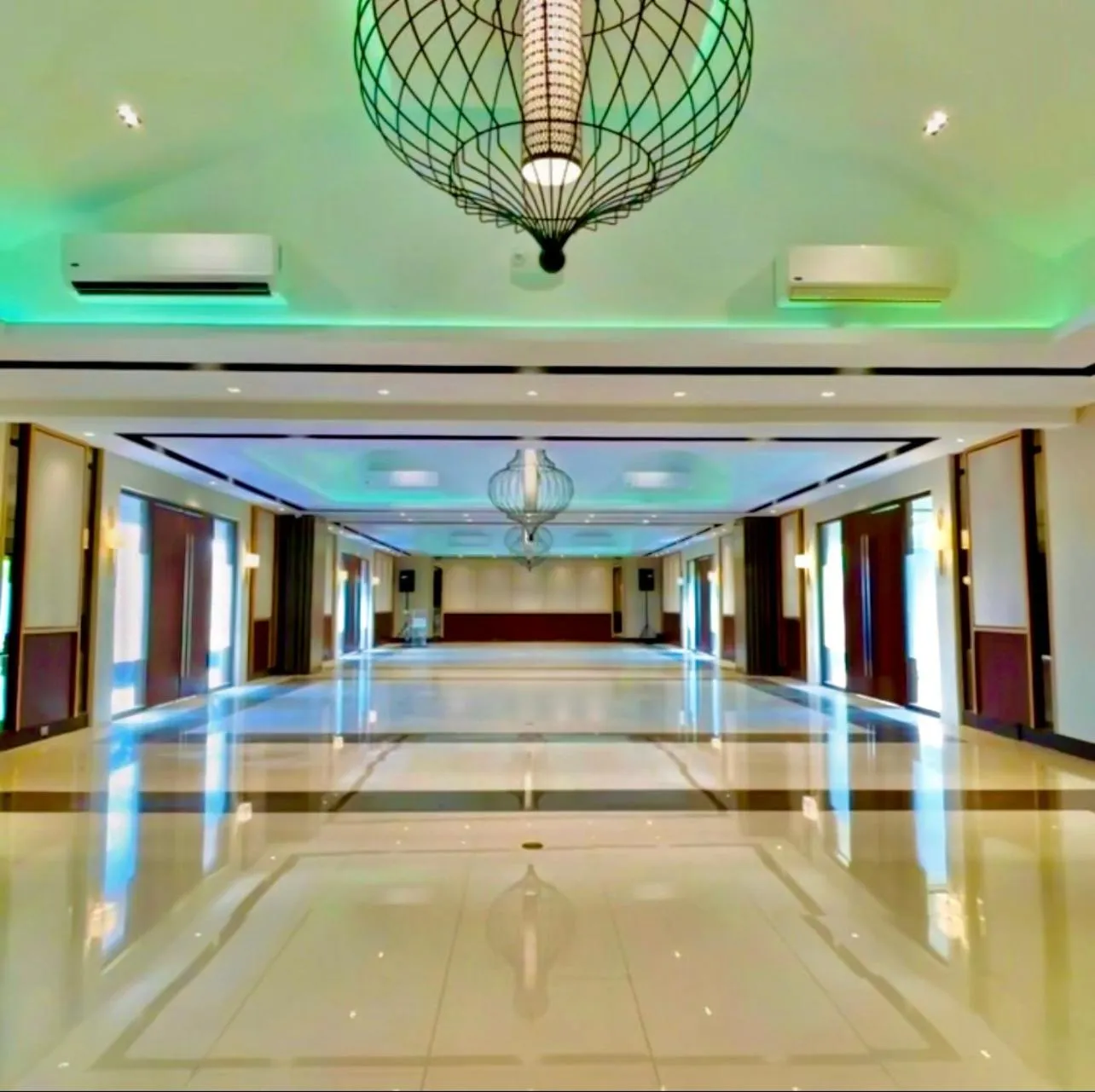 Meeting/conference room in Luisita Central Park Hotel