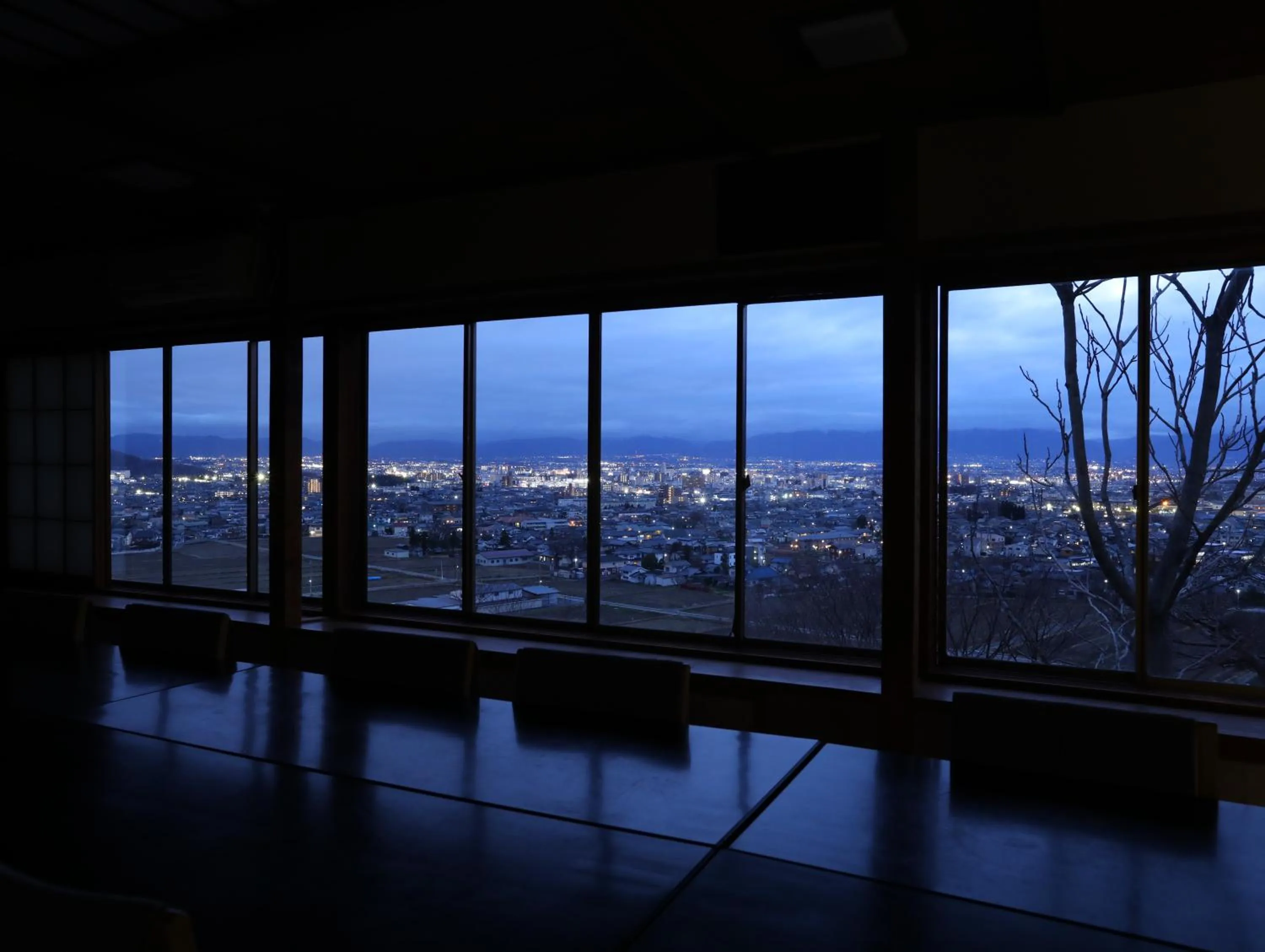 Restaurant/places to eat in Momoyama