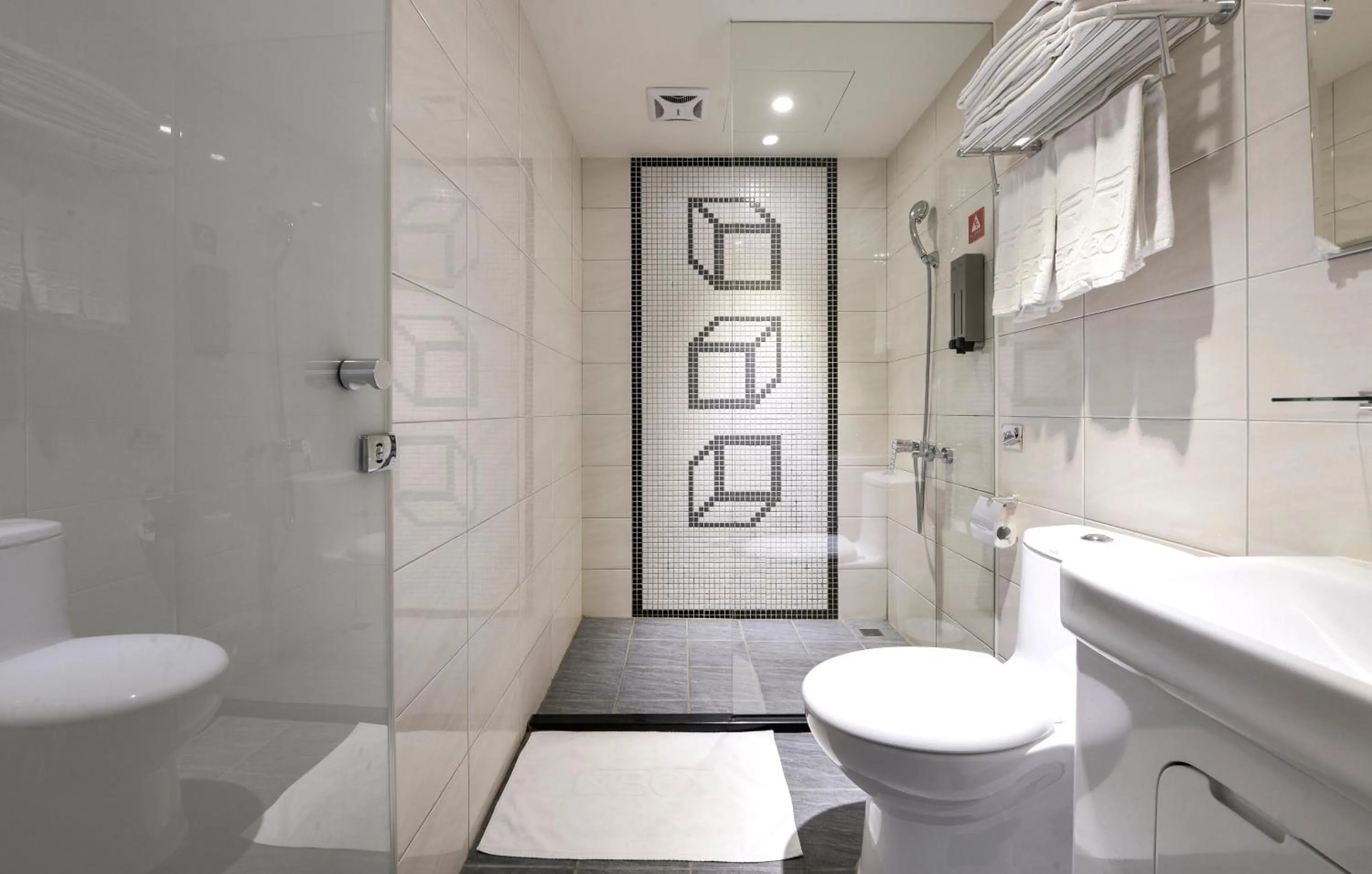 Bathroom in Taichung Box Design Hotels