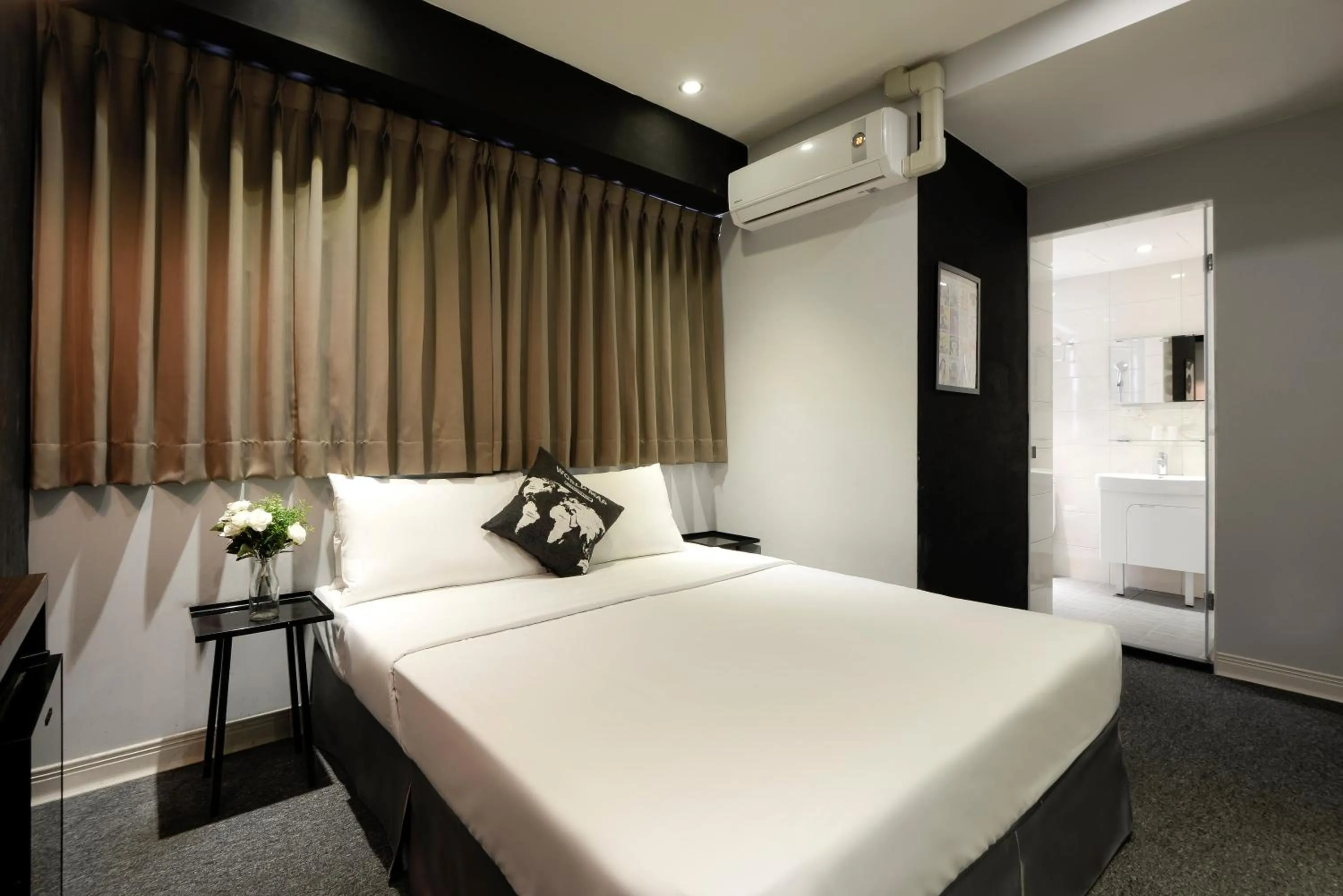 Bed in Taichung Box Design Hotels