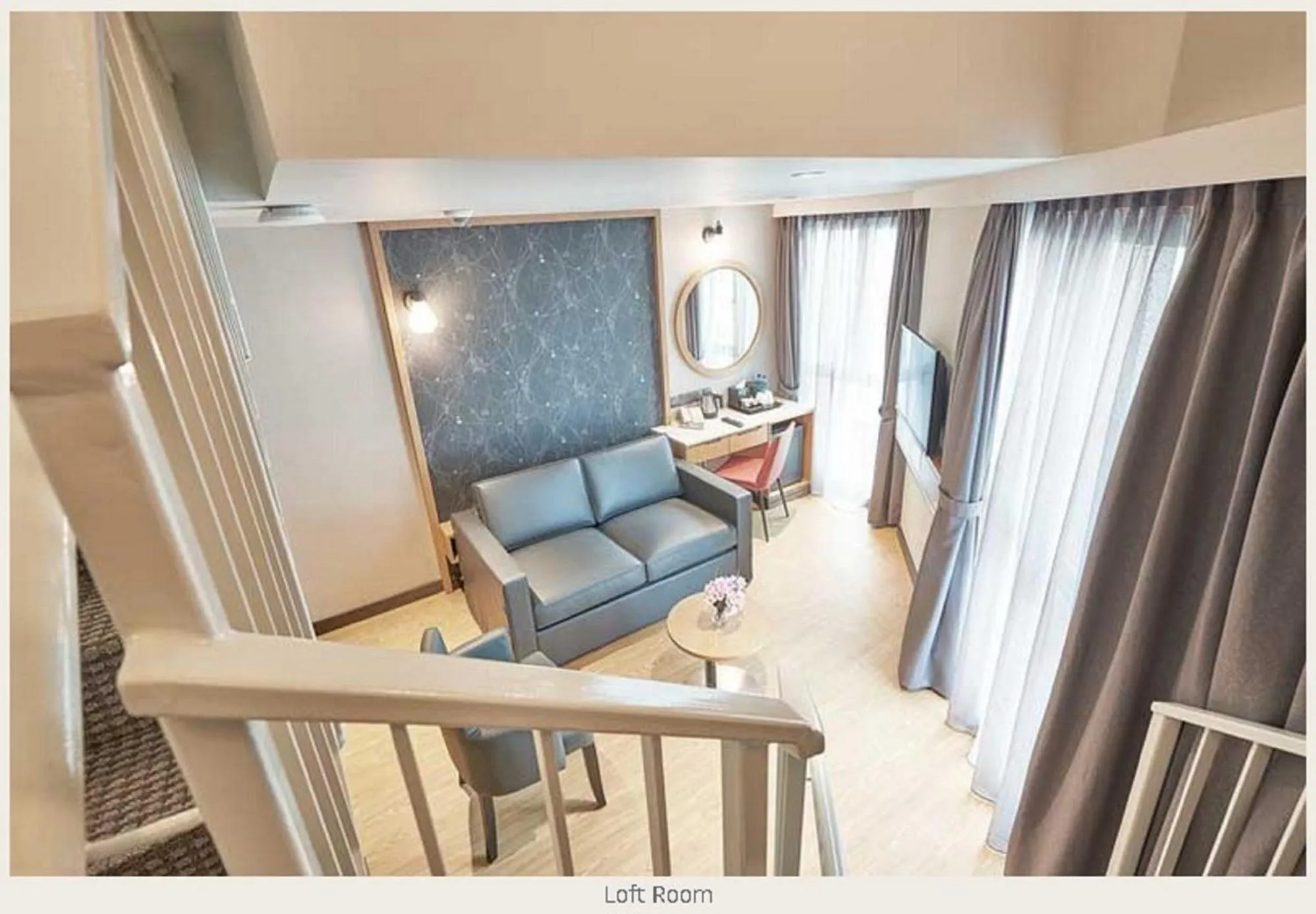 Communal lounge/ TV room in Hotel Bencoolen at Hong Kong Street