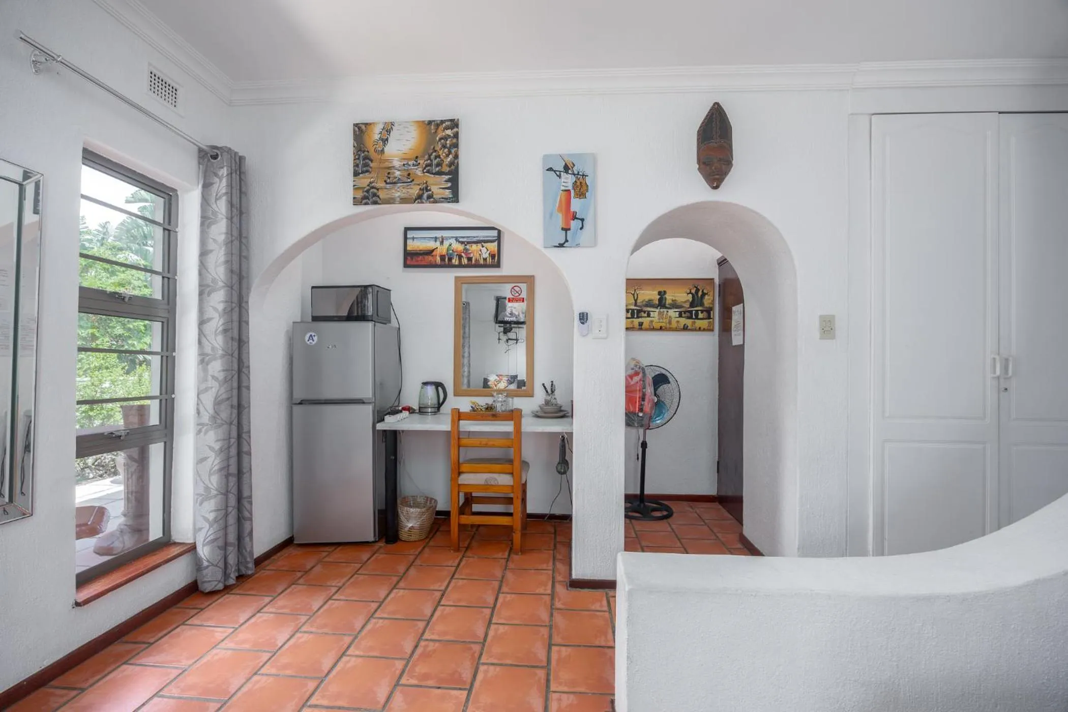 Coffee/tea facilities in Beachcomber Bay Guest House In South Africa