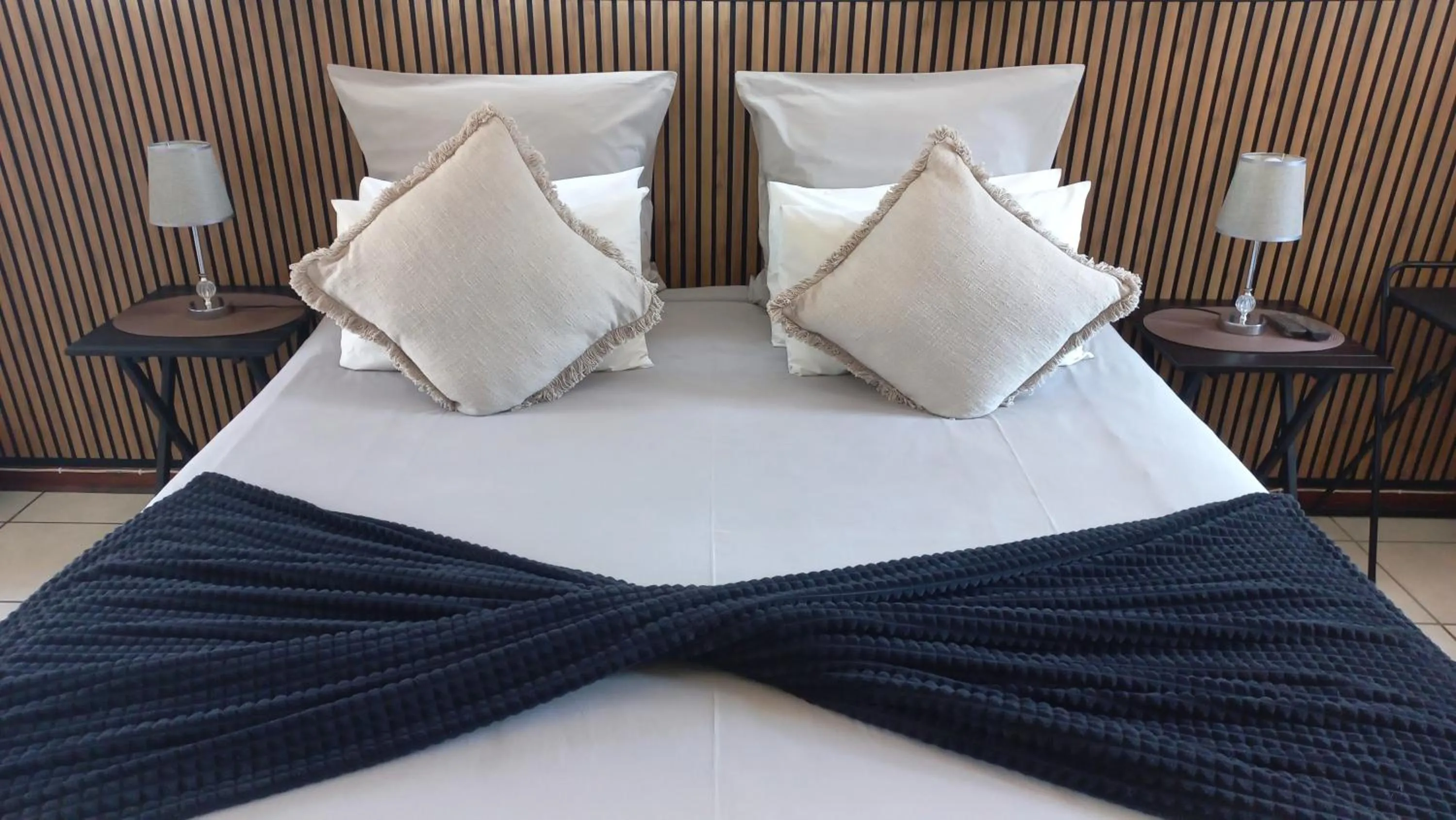 Bed in Beachcomber Bay Guest House In South Africa