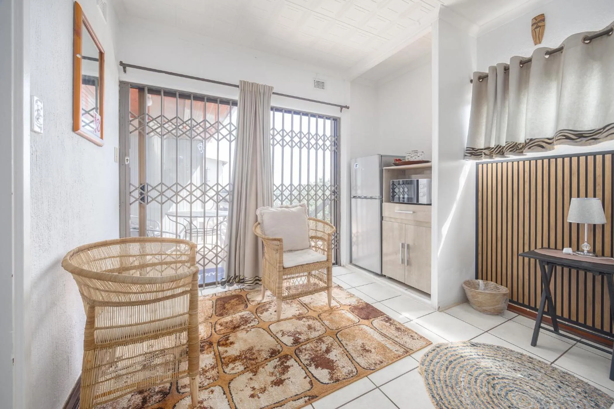 Coffee/tea facilities in Beachcomber Bay Guest House In South Africa