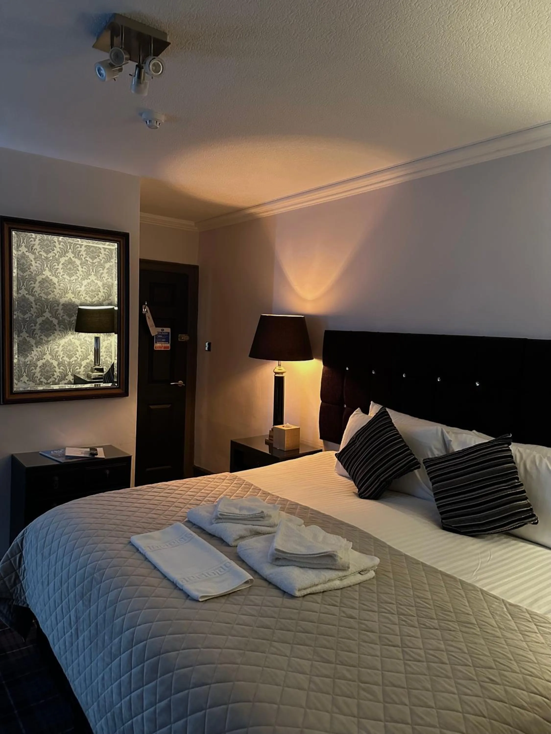 Bed in The Tobermory Hotel