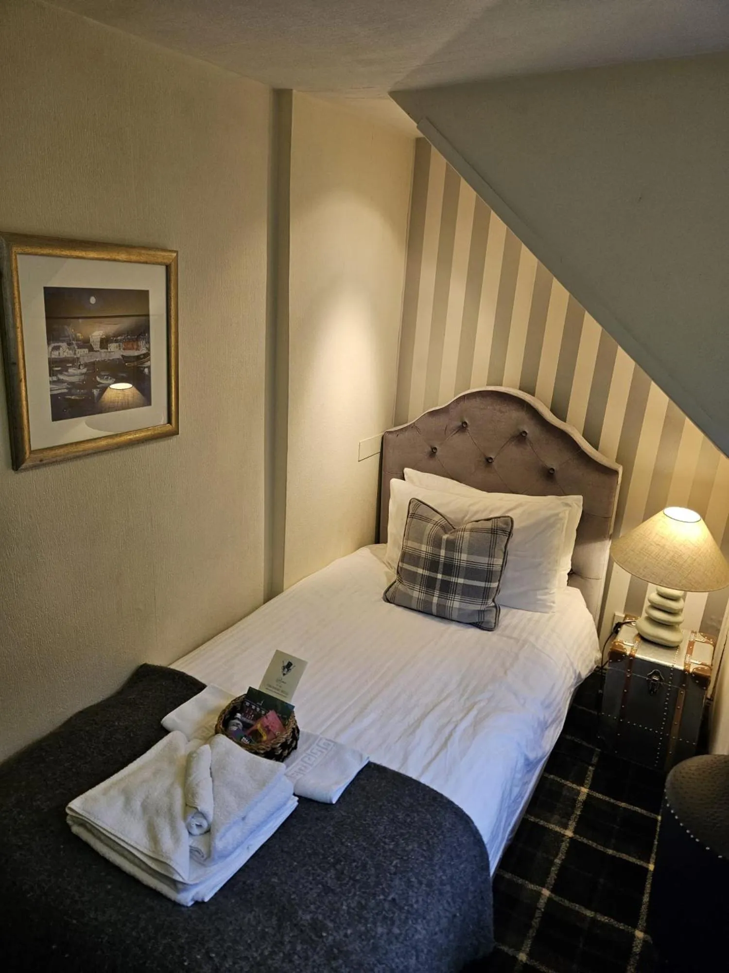Bed in The Tobermory Hotel