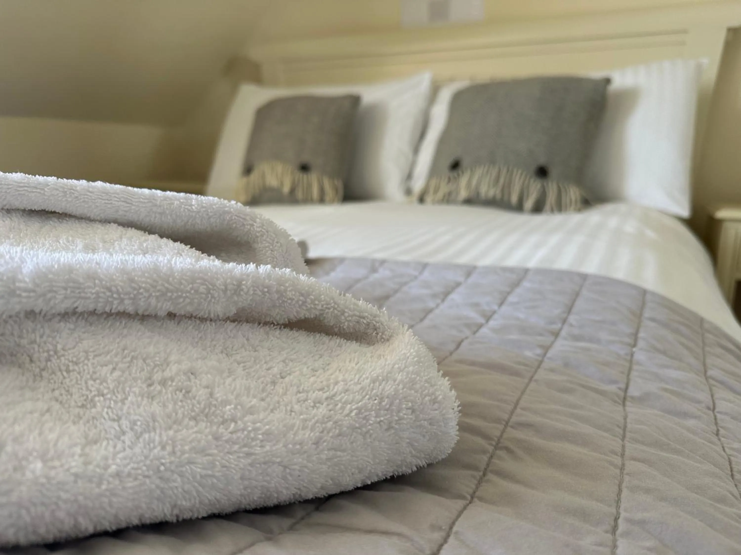 Bed in The Tobermory Hotel