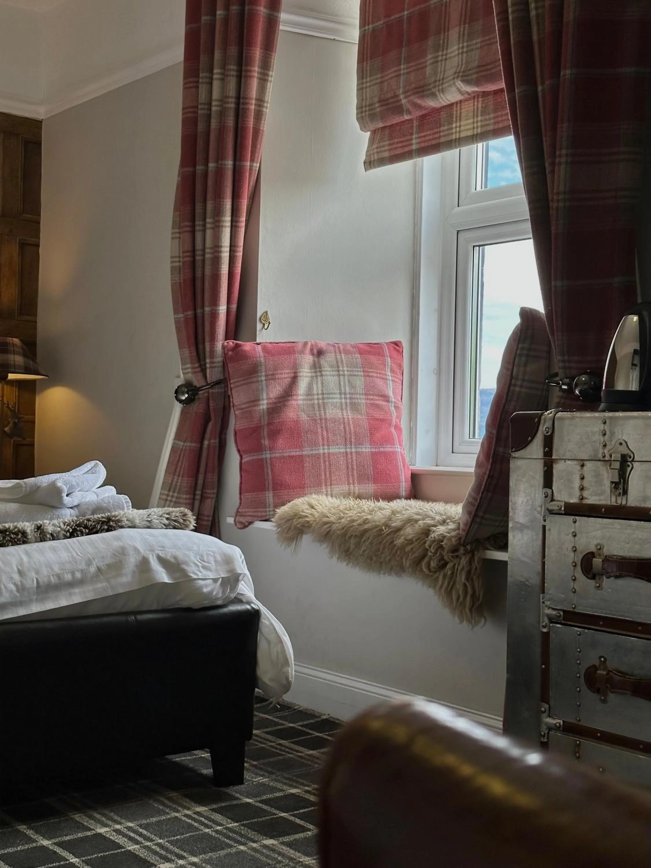 Bed in The Tobermory Hotel