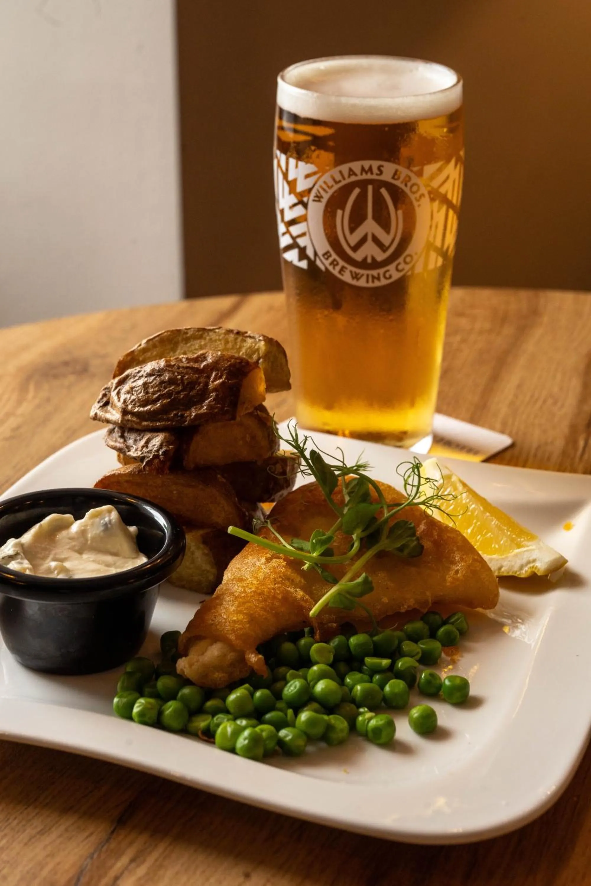 Restaurant/places to eat in The Tobermory Hotel