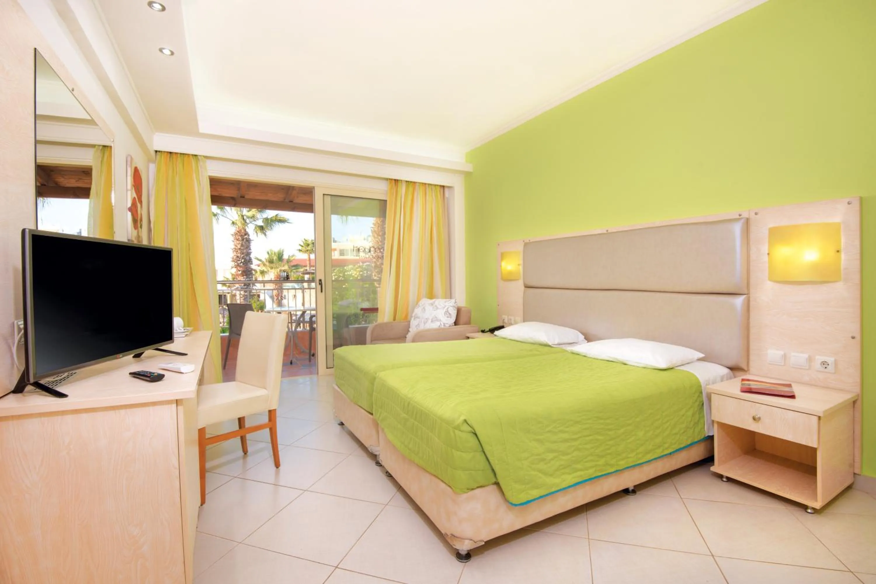 Standard Twin Room in Kouros Palace Active Lifestyle Hotel