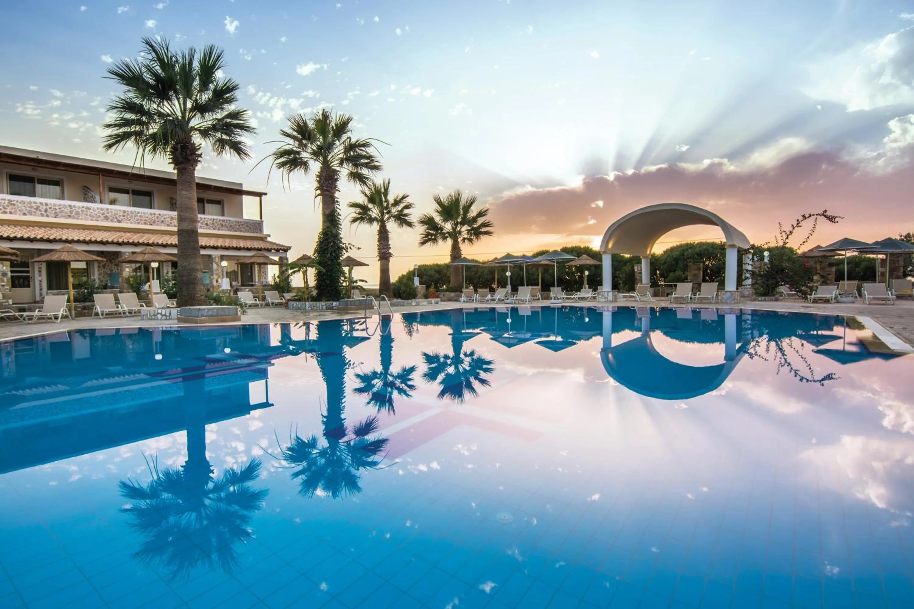 Kouros Palace Active Lifestyle Hotel