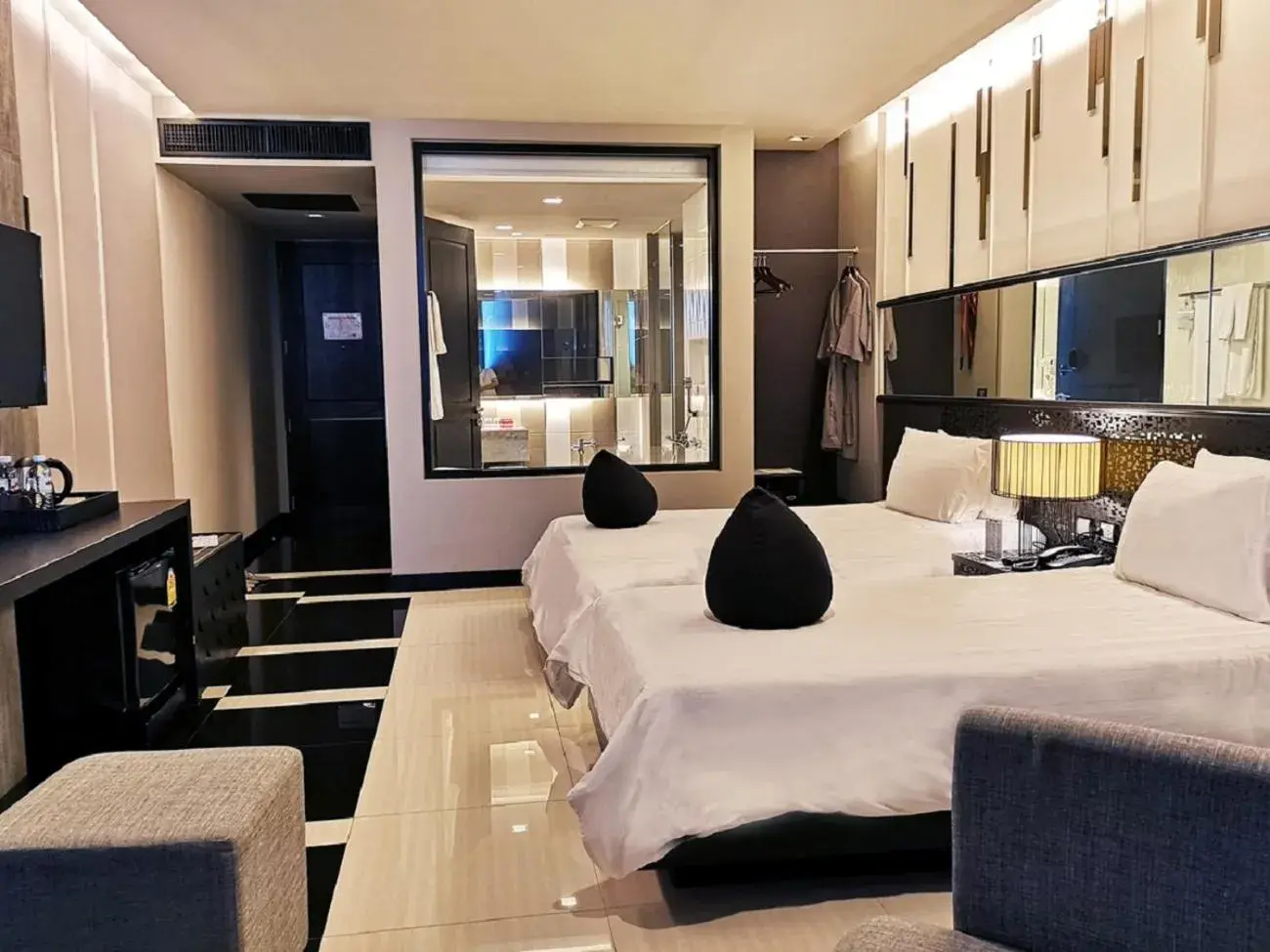 Deluxe  in Tsix5 Phenomenal Hotel Pattaya Deluxe  in Tsix5 Phenomenal Hotel Pattaya