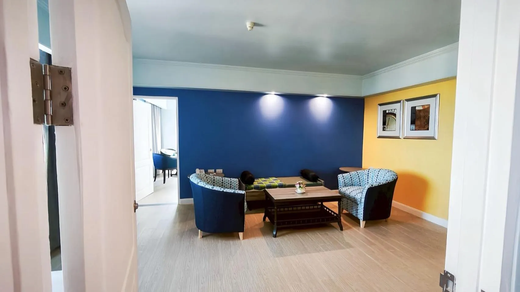 Living room in Hua Hin Grand Hotel and Plaza - SHA Extra Plus