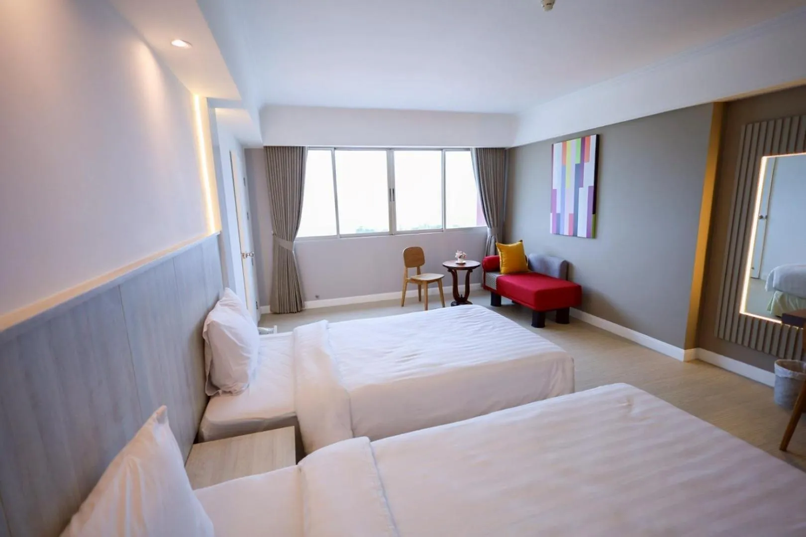 Bed in Hua Hin Grand Hotel and Plaza - SHA Extra Plus