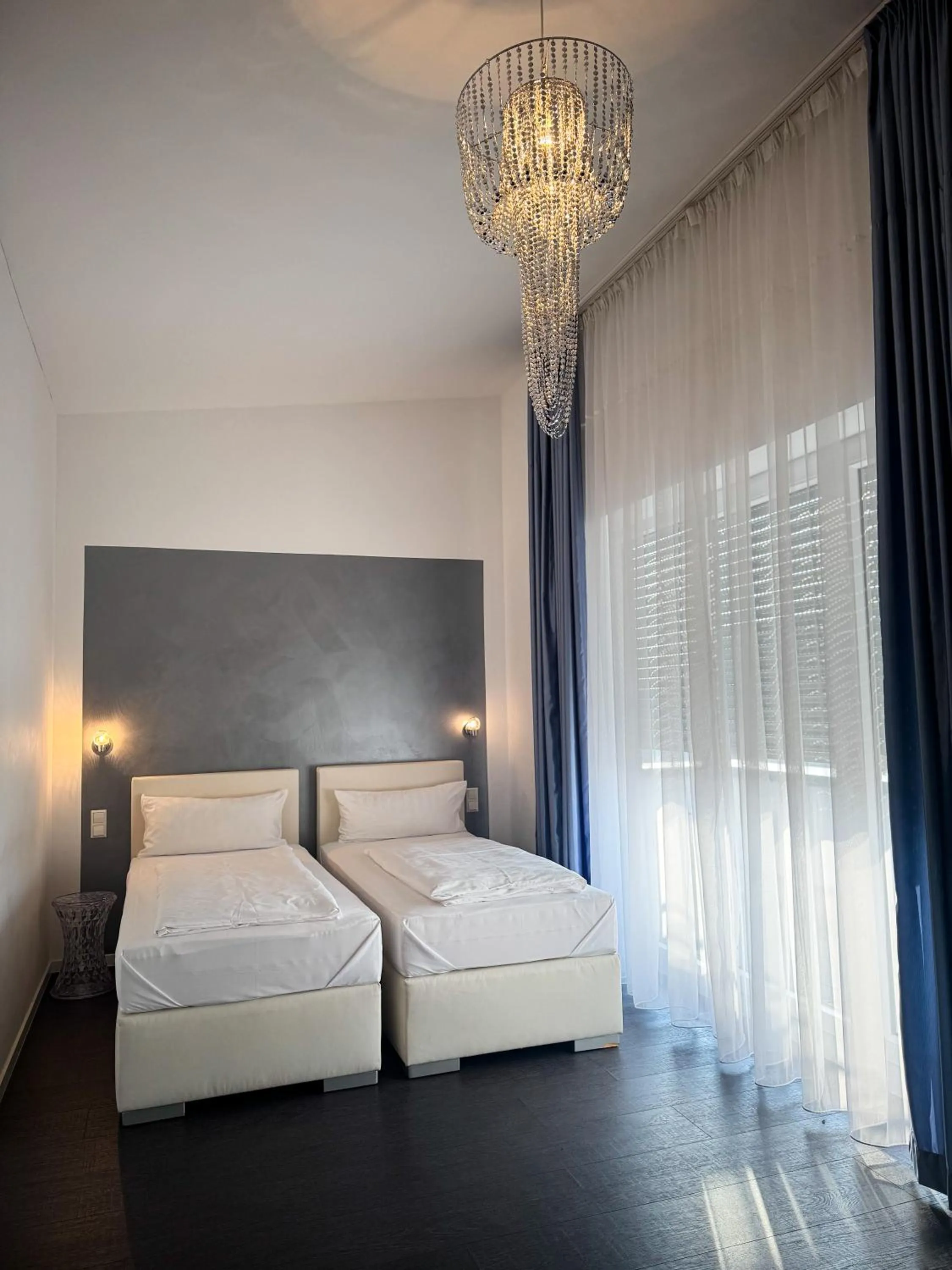 Bed in Victoria Living