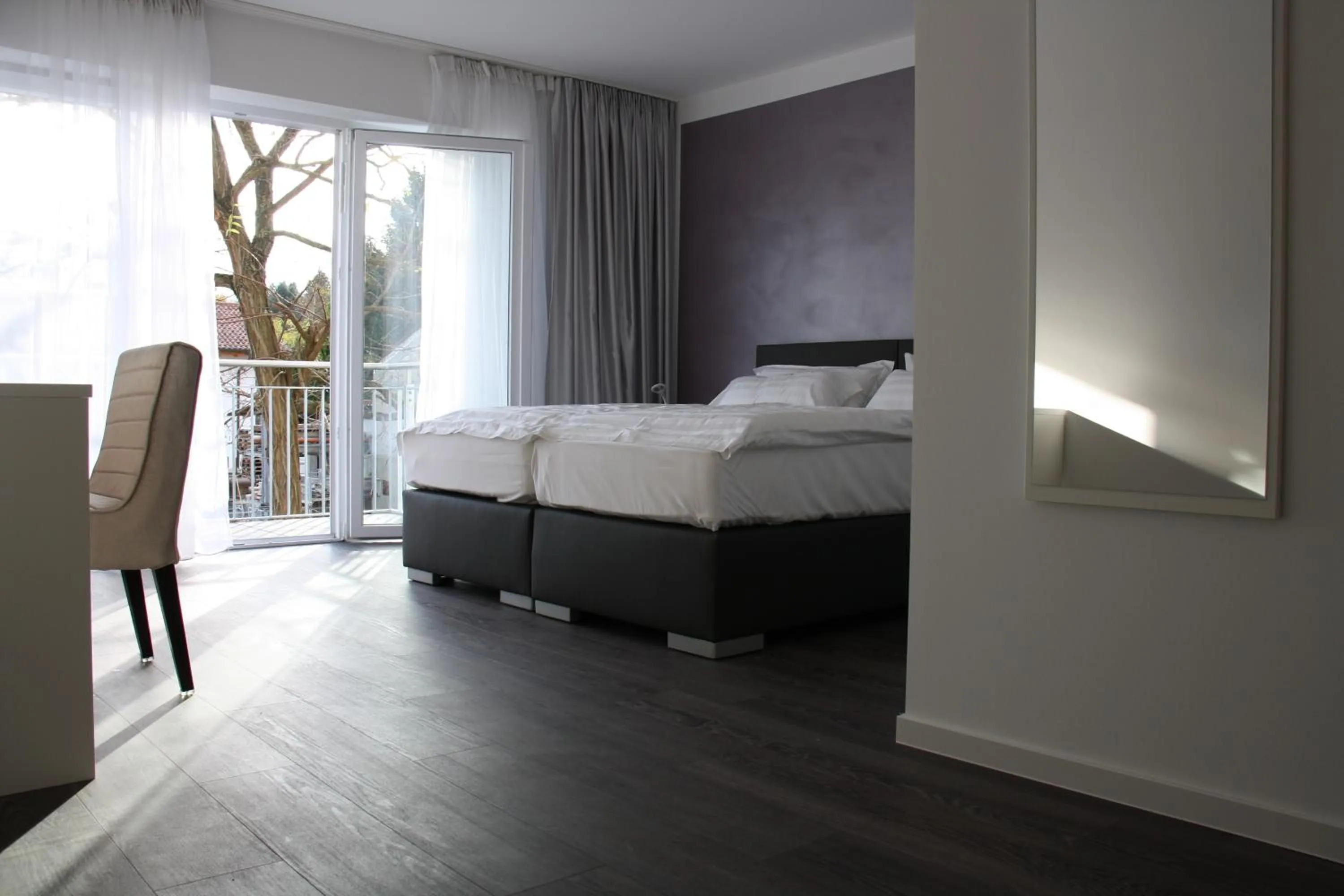 Day, Bed in Victoria Living