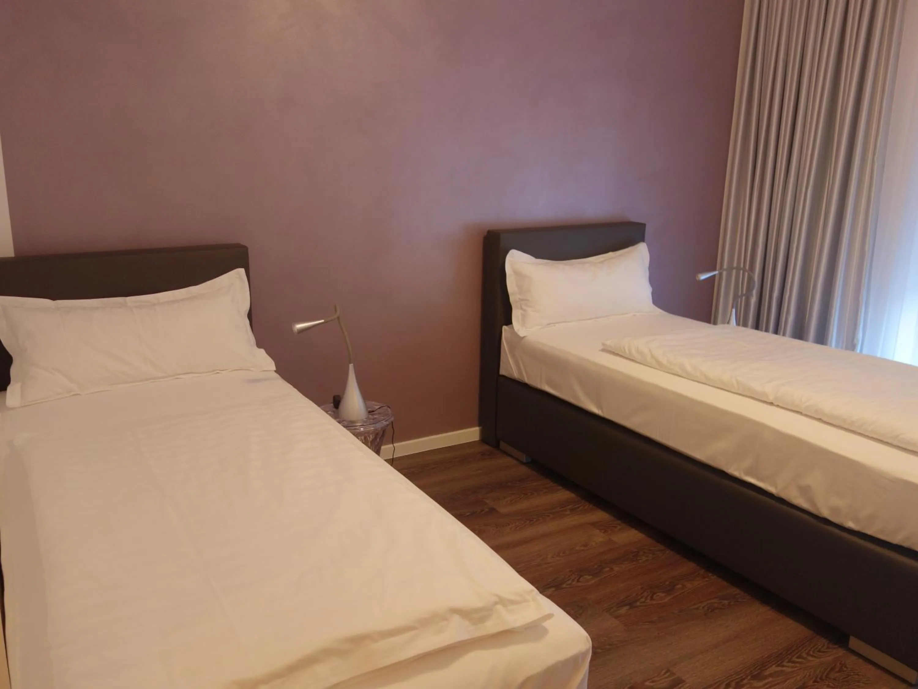 Bedroom, Bed in Victoria Living