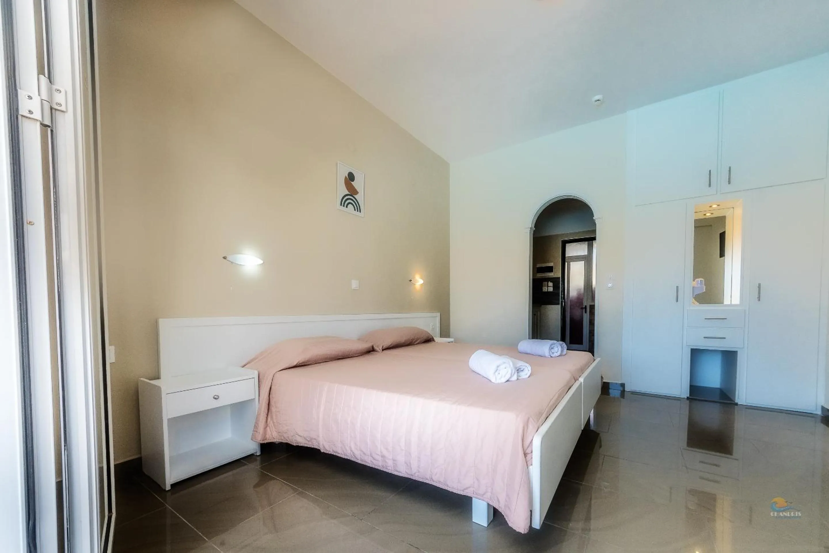 Bedroom, Bed in Chandris Apartments