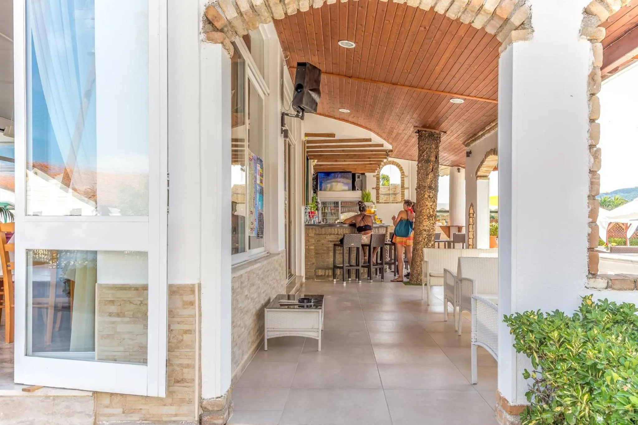 Lounge or bar in Chandris Apartments