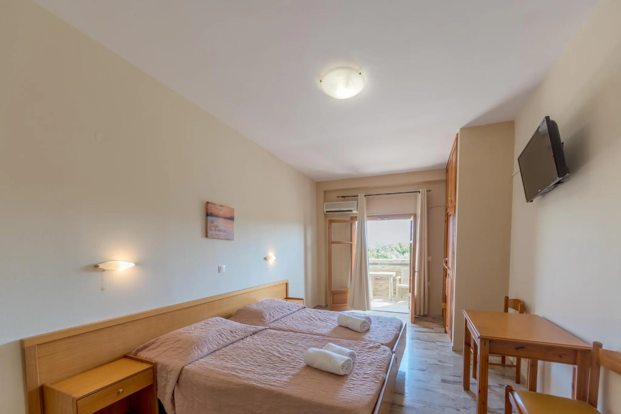 Balcony/Terrace, Bed in Chandris Apartments