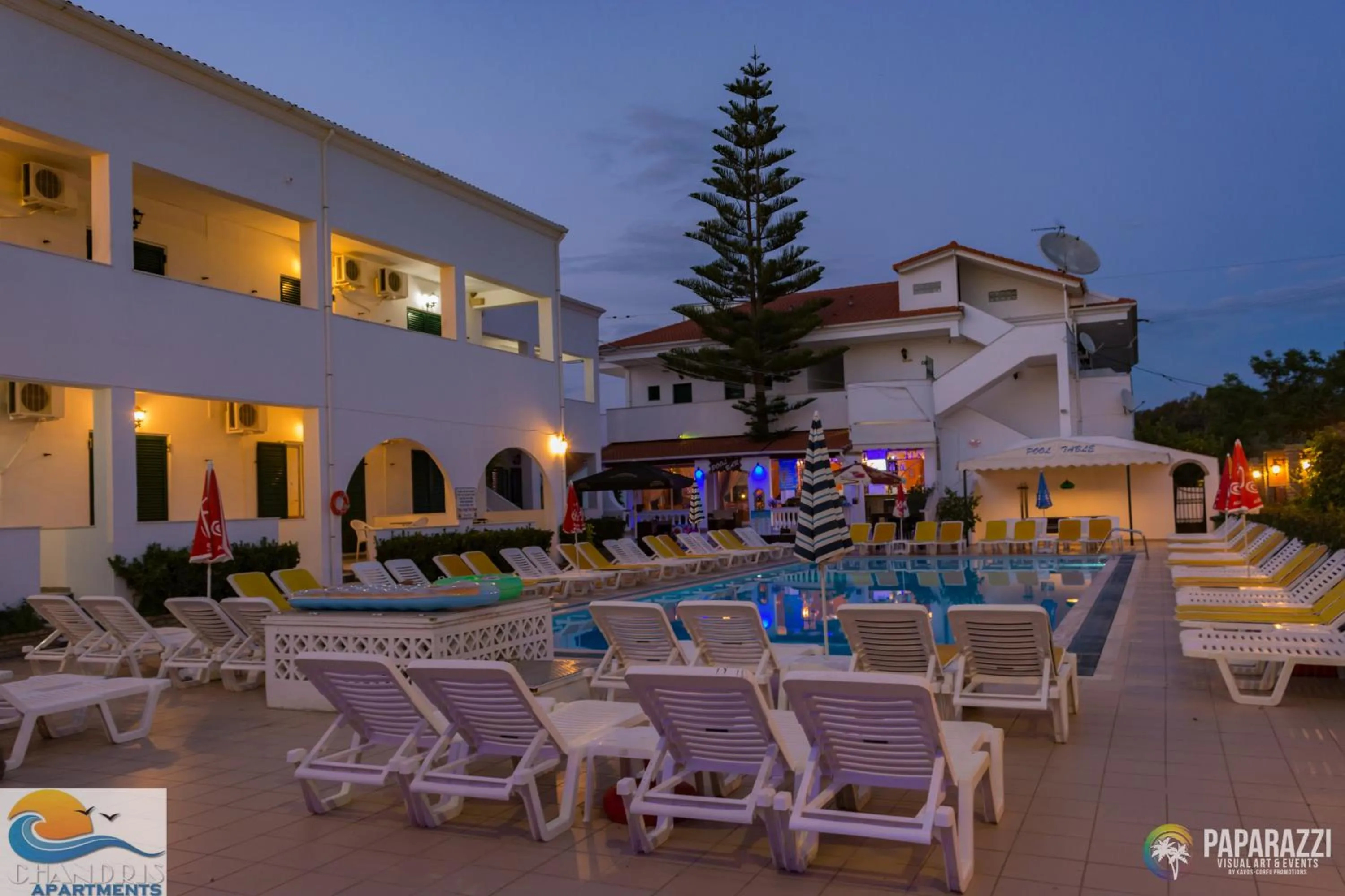 Facade/entrance in Chandris Apartments