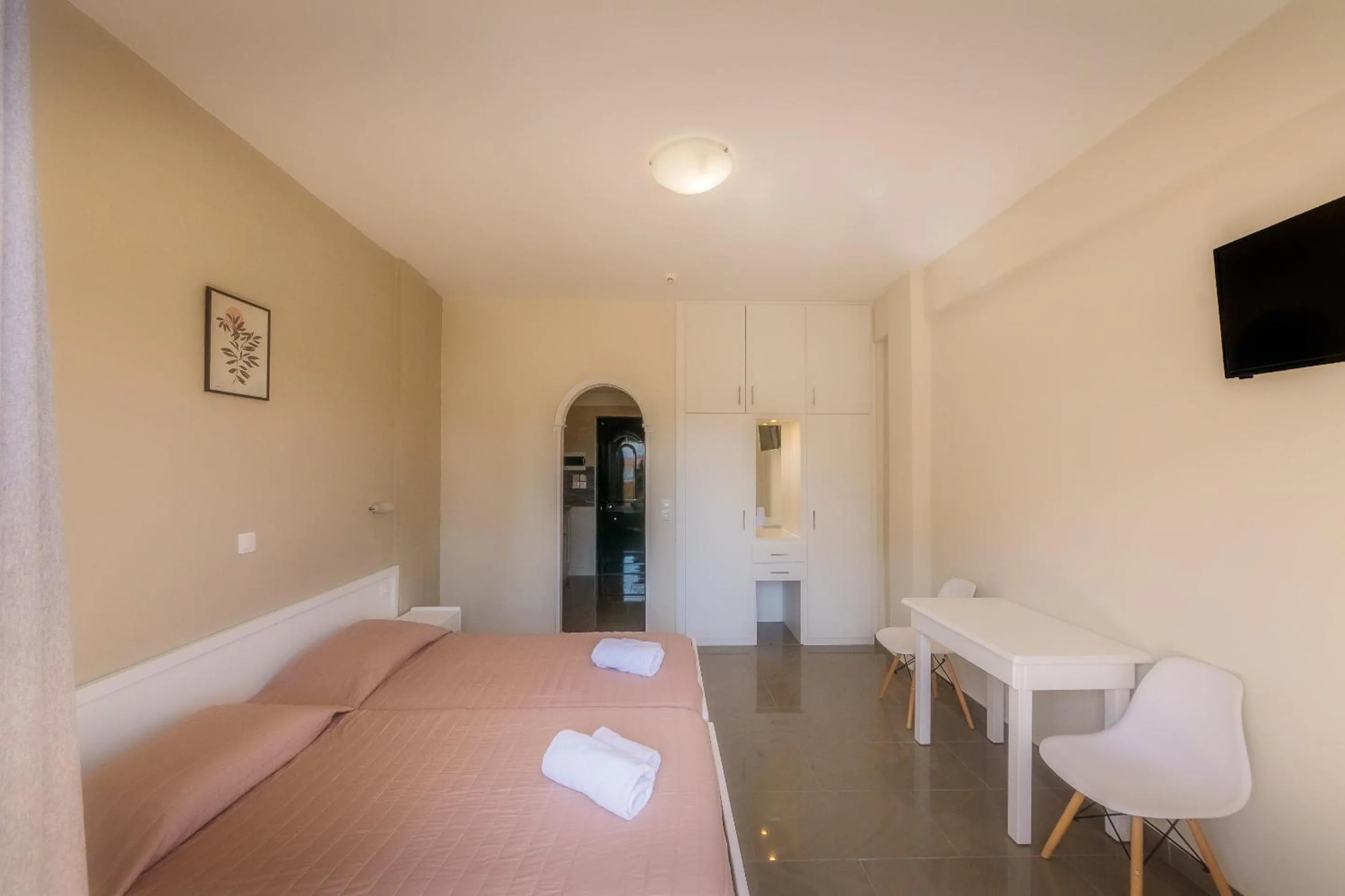 Photo of the whole room, Bed in Chandris Apartments