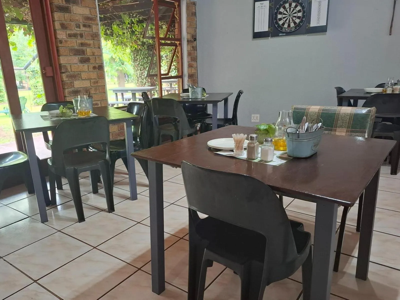 Dining area in Airport Bird & Game Lodge