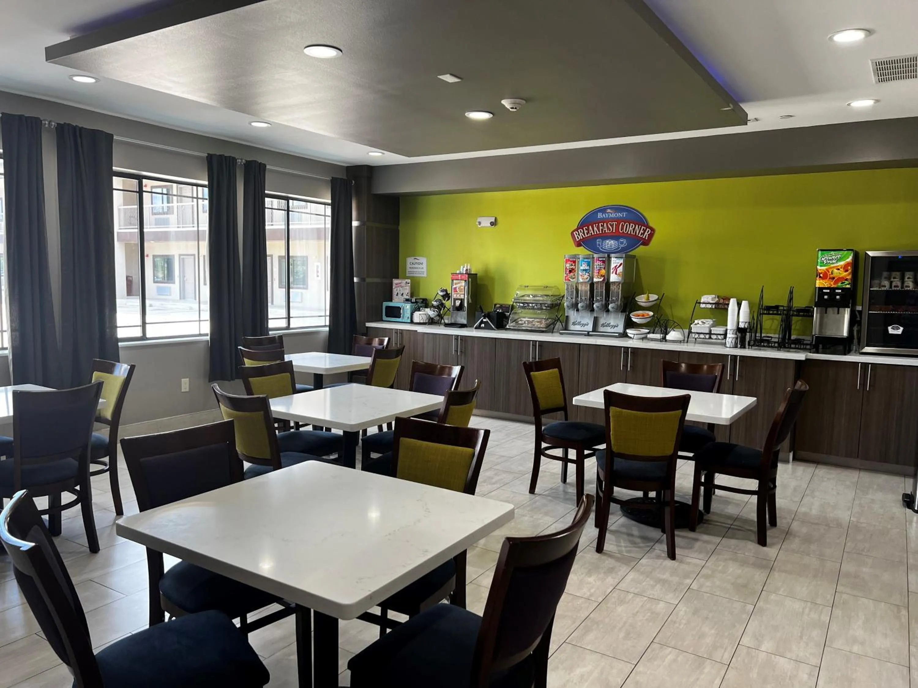 Breakfast in Baymont by Wyndham Bryan College Station