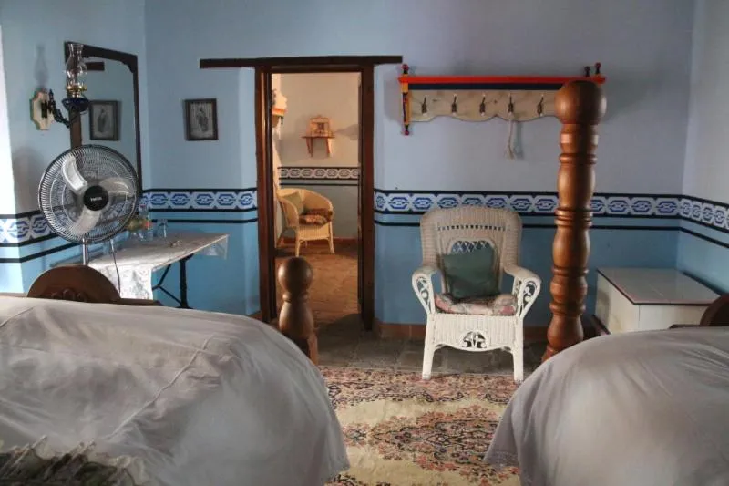 Bedroom, Bed in Copper Canyon Riverside Lodge