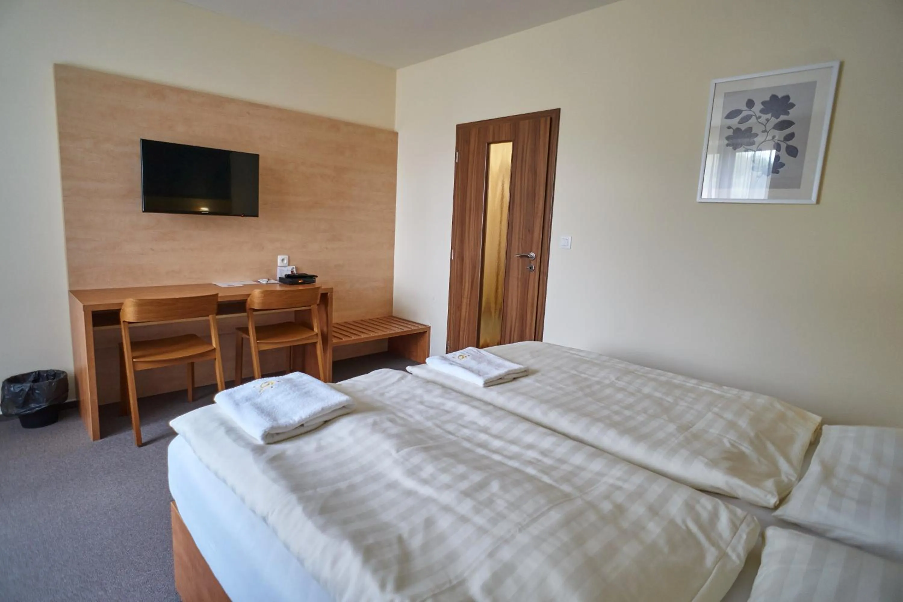 Bedroom, Bed in Hotel Toč