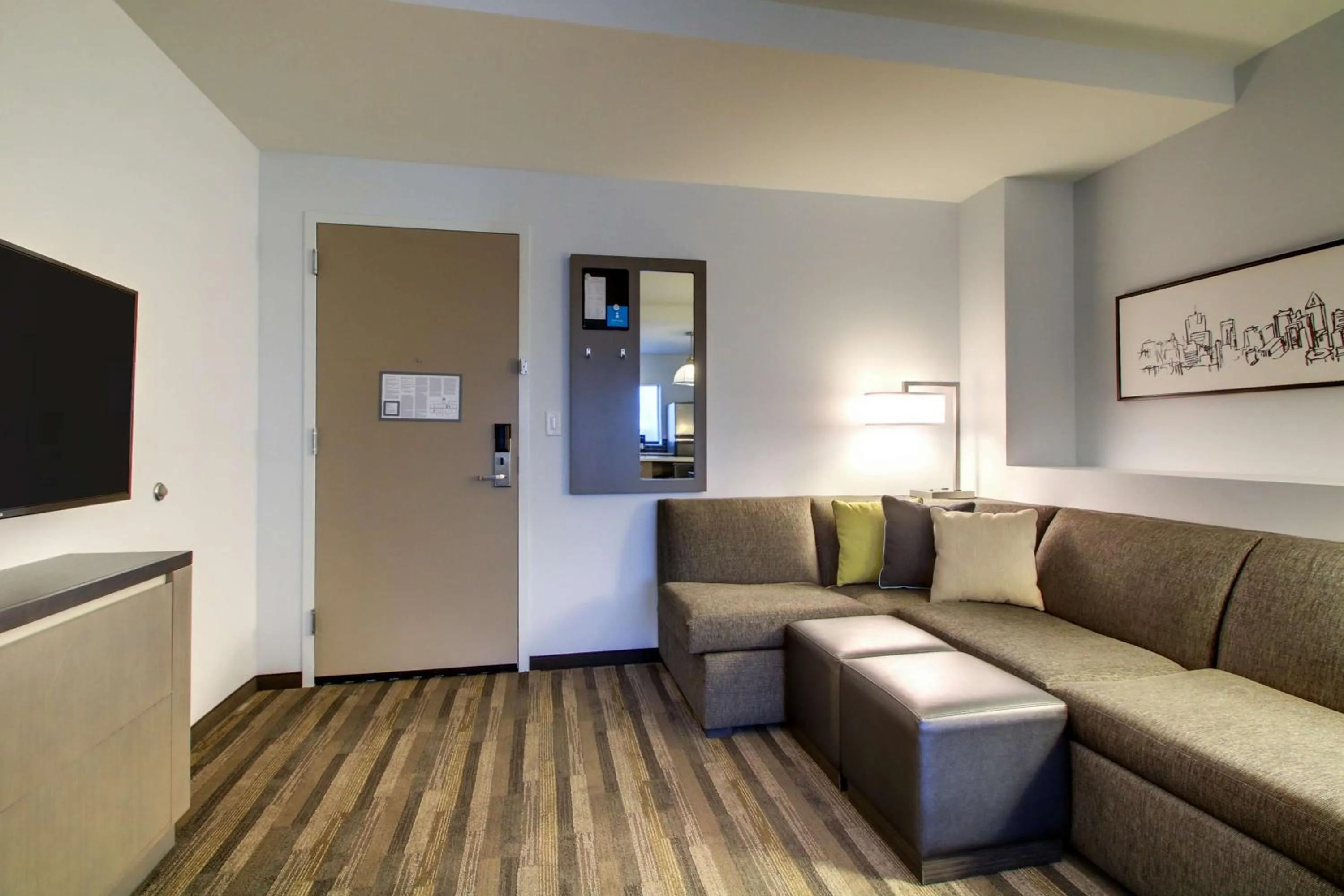 Photo of the whole room in Hyatt House Chicago/Evanston