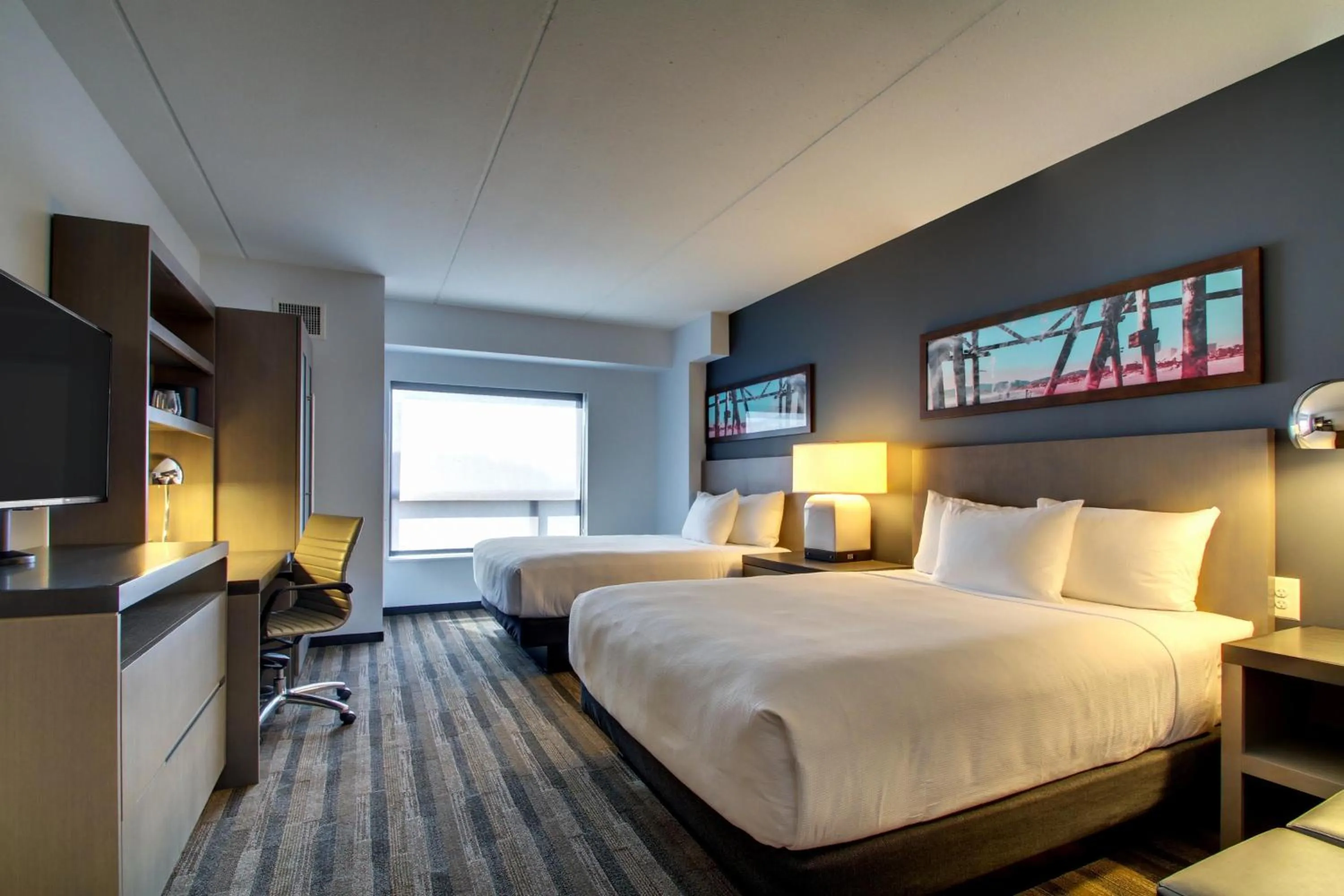 Bedroom, Bed in Hyatt House Chicago/Evanston