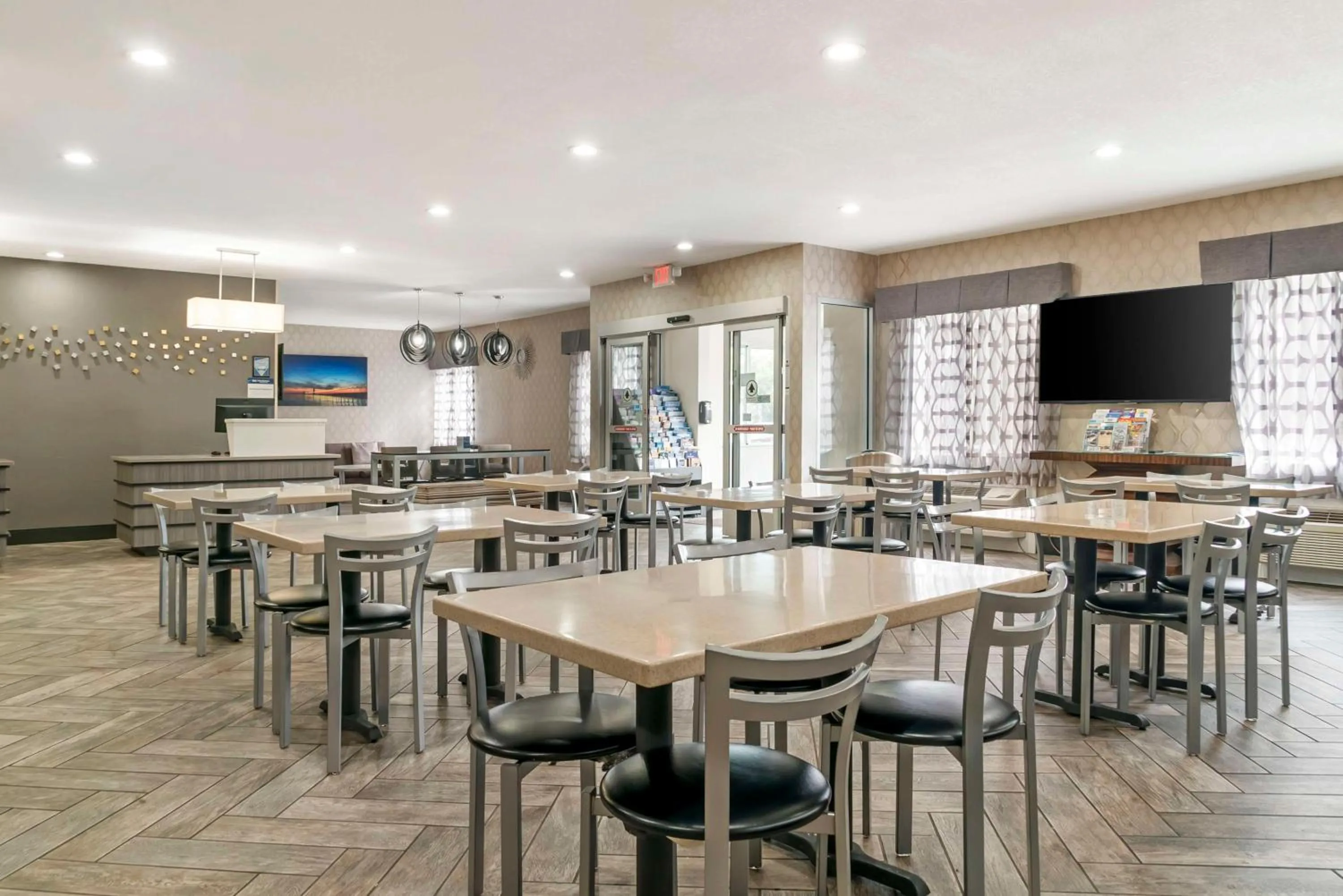 Breakfast in Best Western Beacon Inn