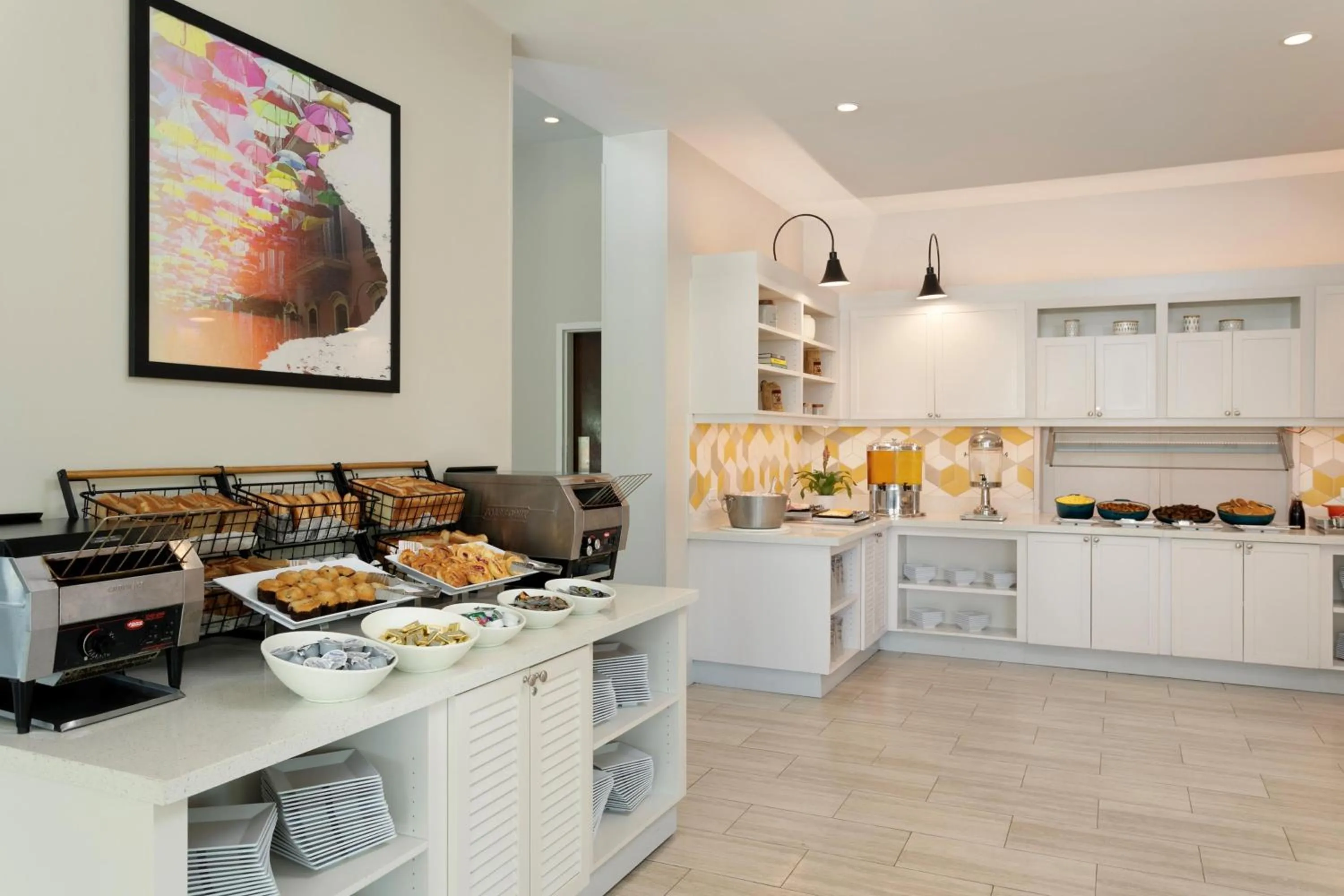 Restaurant/places to eat in Hyatt Place San Juan