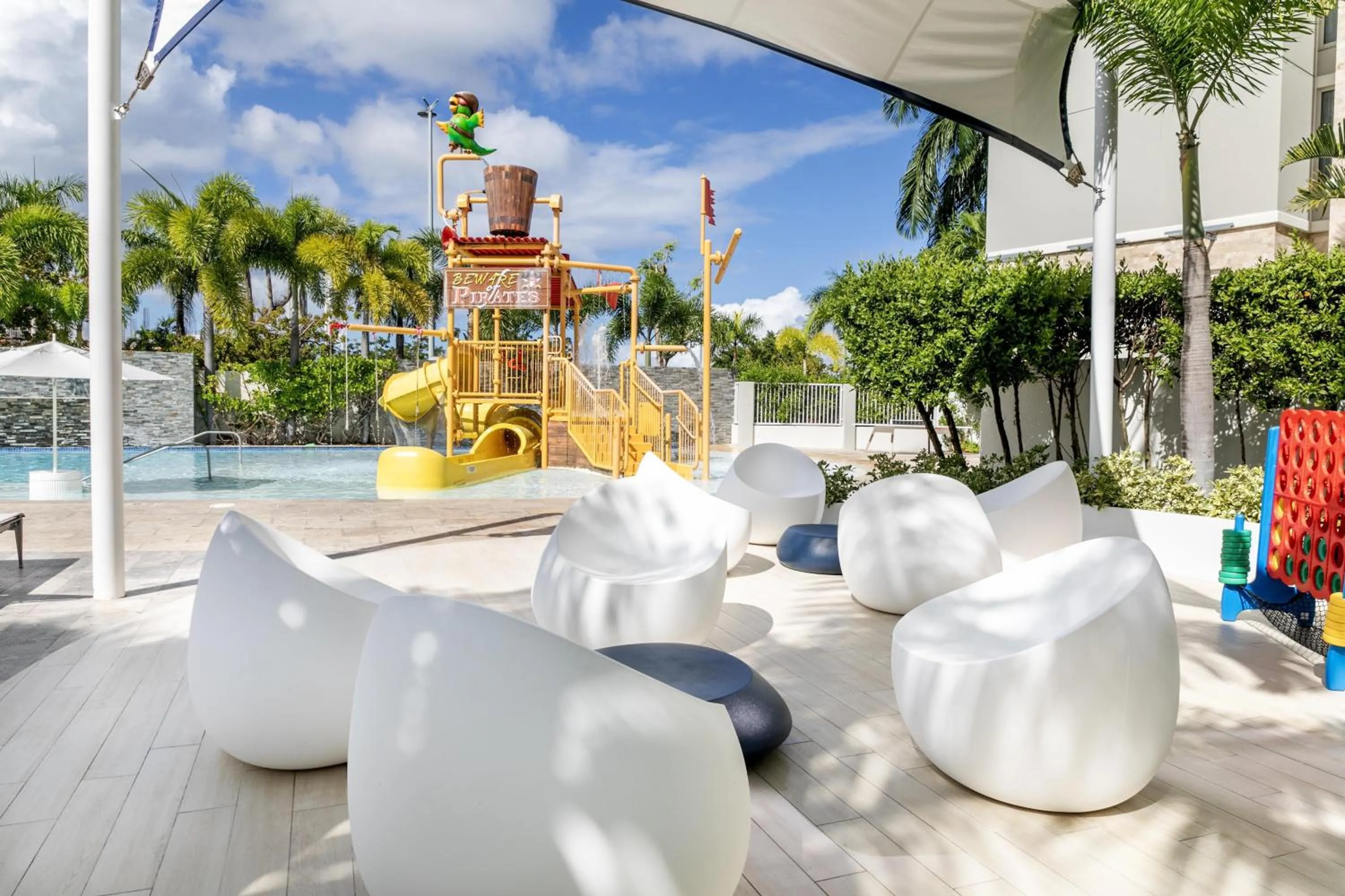 Swimming pool in Hyatt Place San Juan