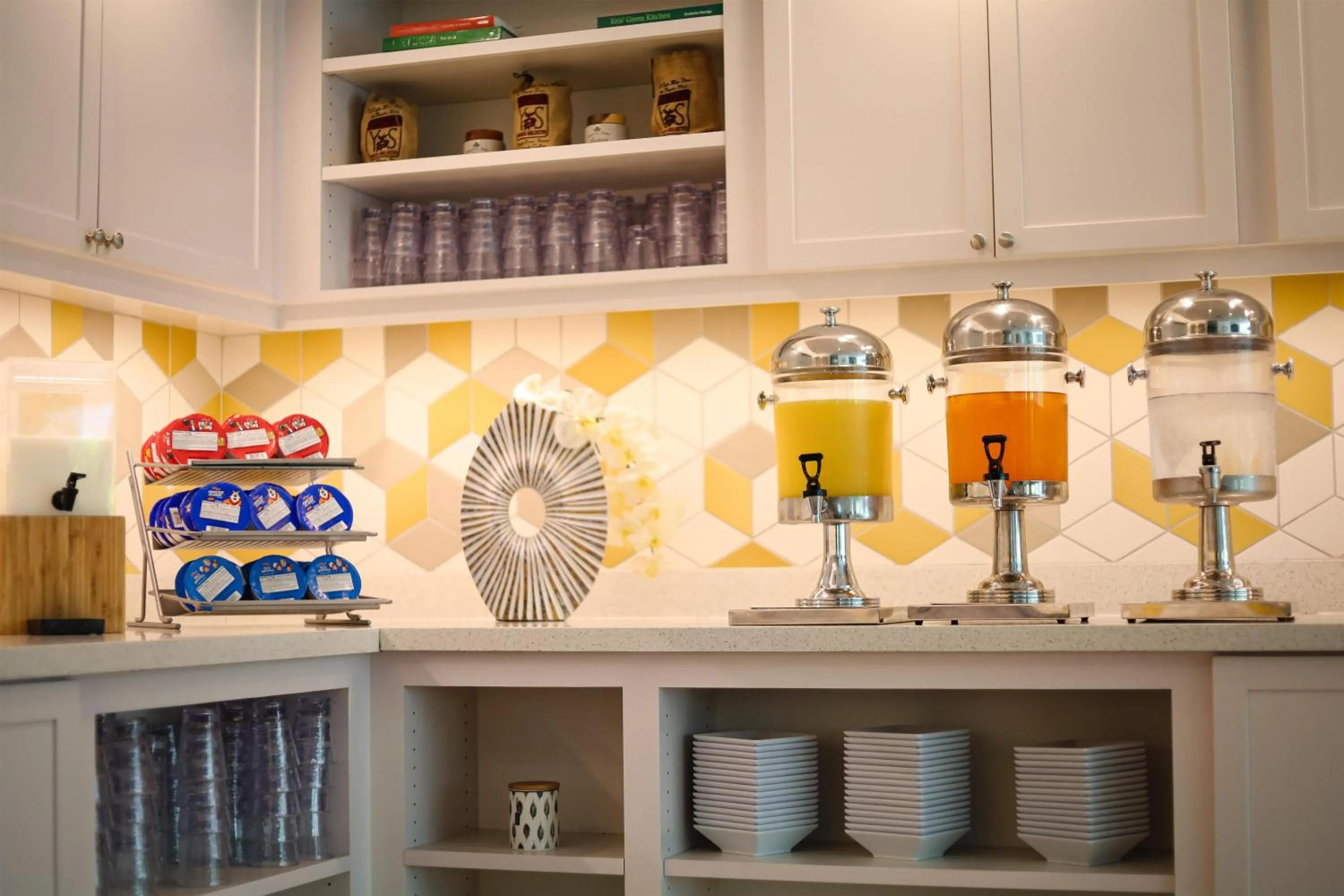 Restaurant/places to eat in Hyatt Place San Juan