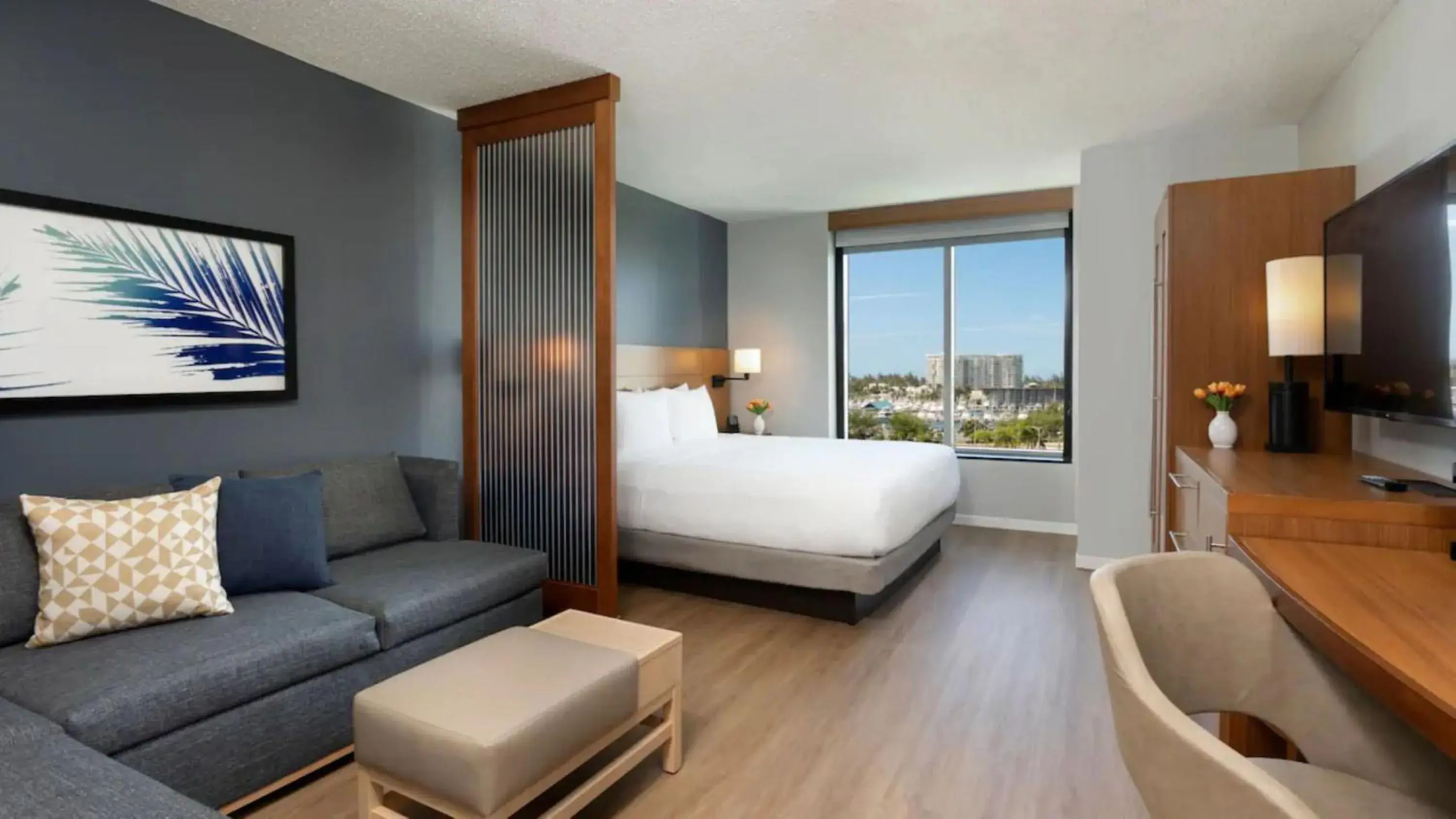 King Room with Sofa bed and Bay View in Hyatt Place San Juan King Room with Sofa bed and Bay View in Hyatt Place San Juan