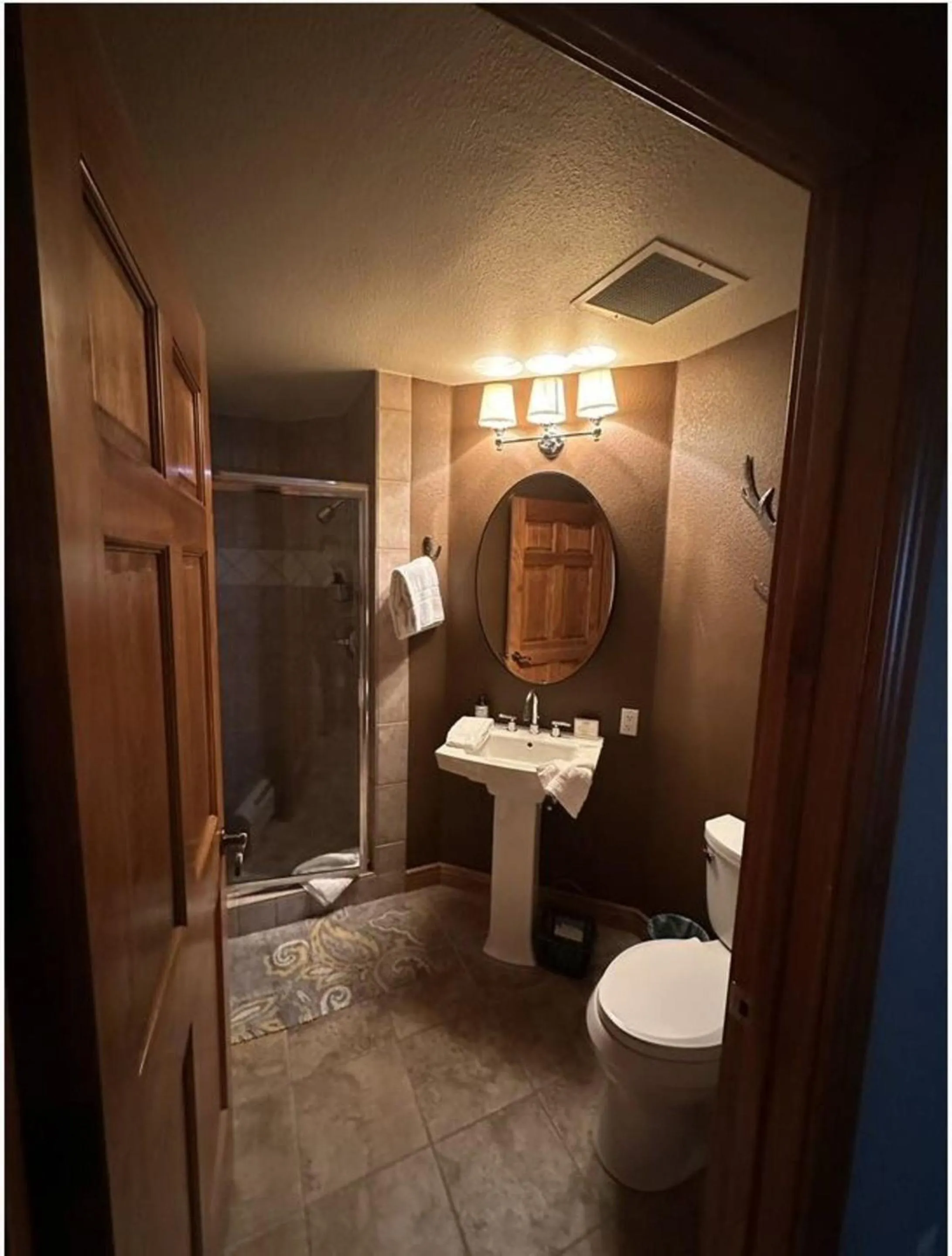 Bathroom in Lodge at Brookside, A Vail Resorts Property