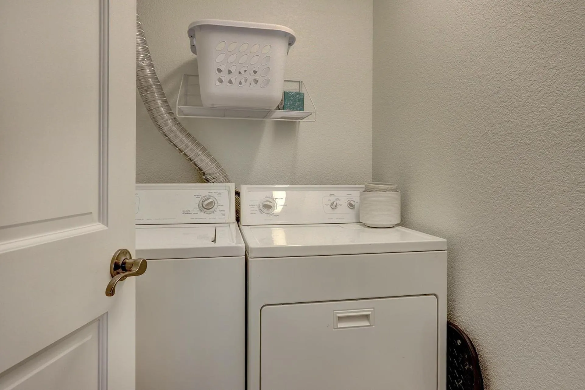washing machine in Lodge at Brookside, A Vail Resorts Property