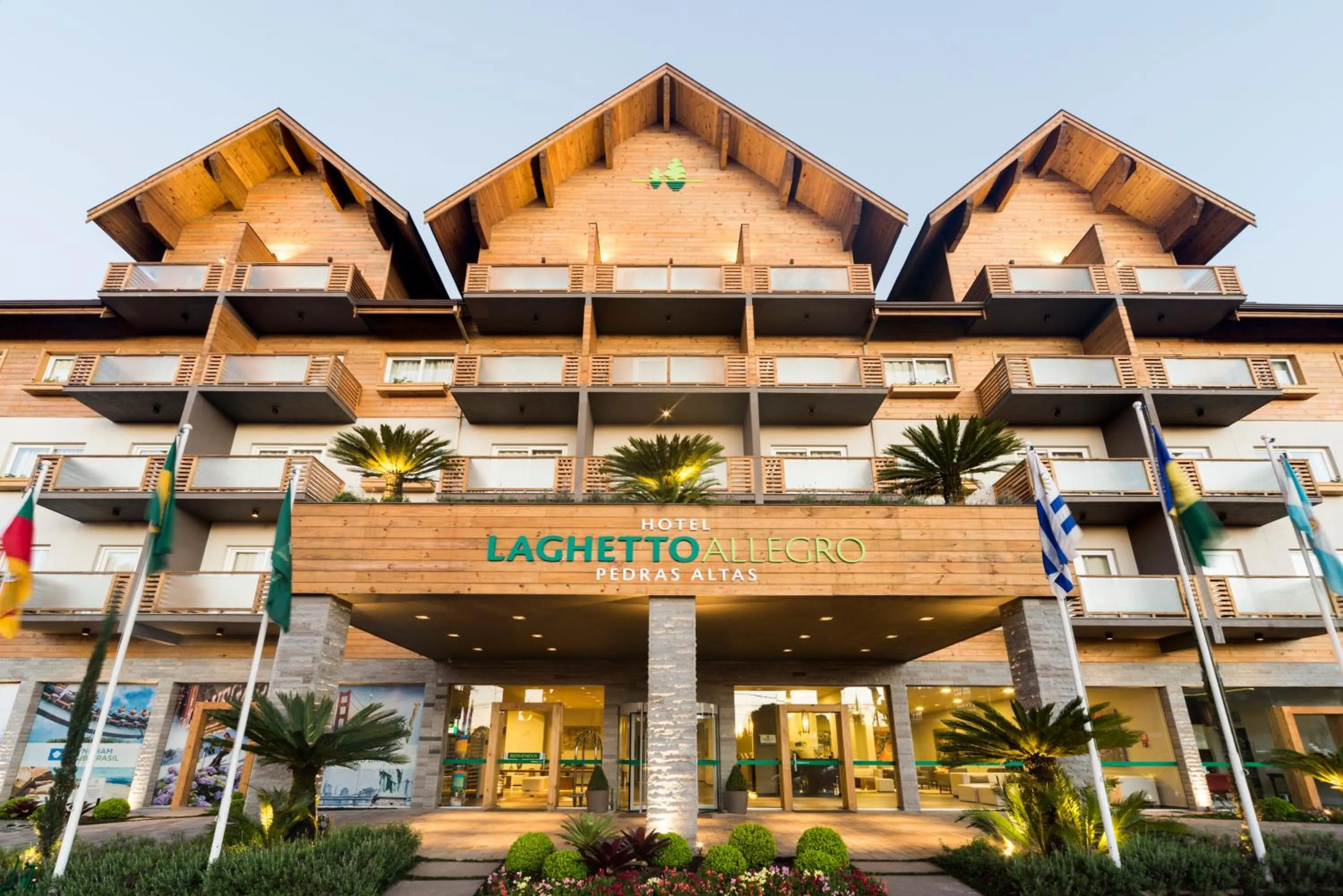 Facade/entrance in Hotel Laghetto Pedras Altas