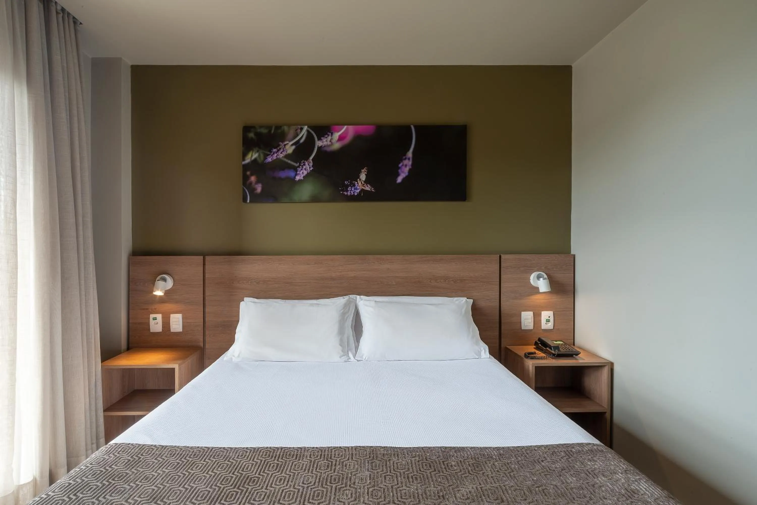 Bed in Hotel Laghetto Pedras Altas