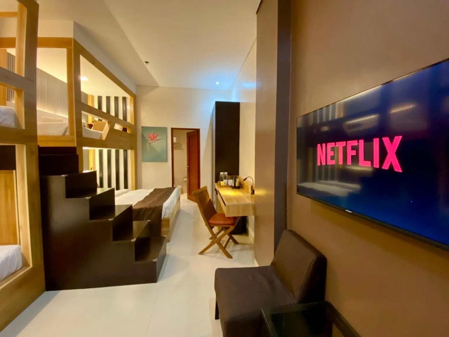 TV and multimedia, Bed in Aloha Boracay Hotel