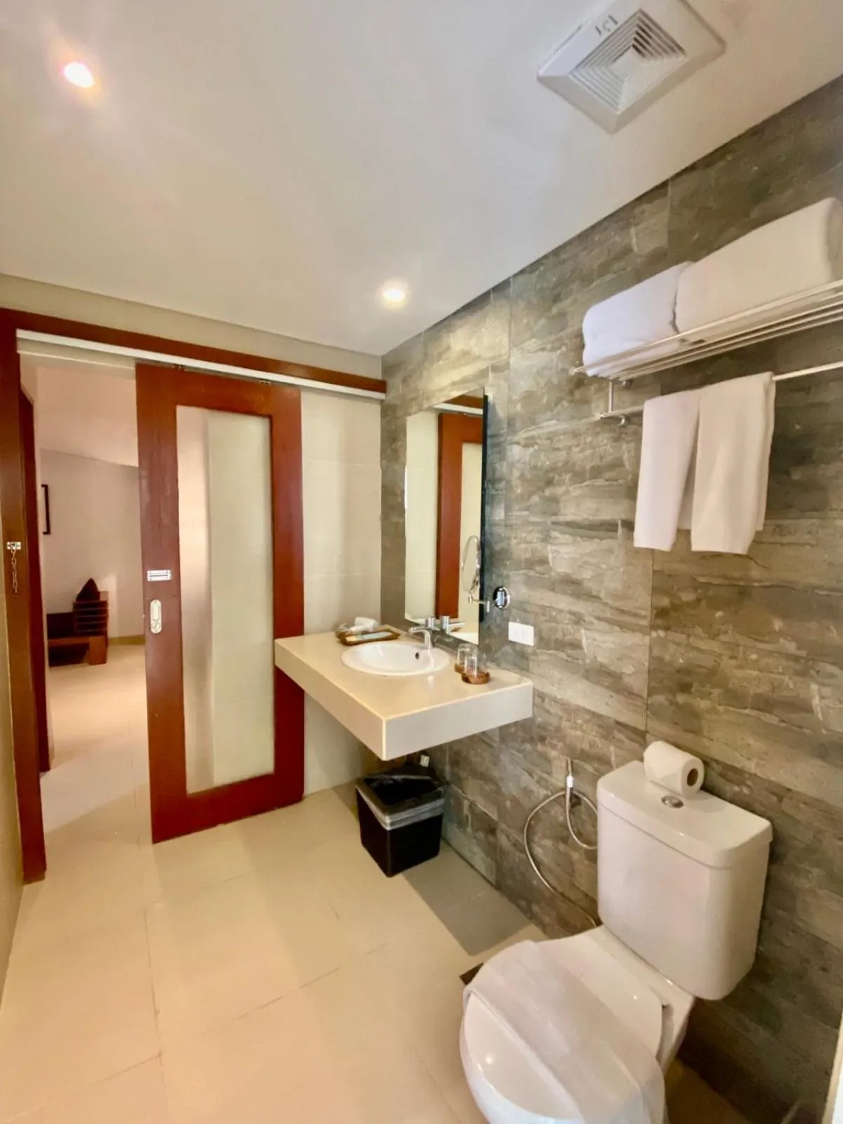 Bathroom in Aloha Boracay Hotel