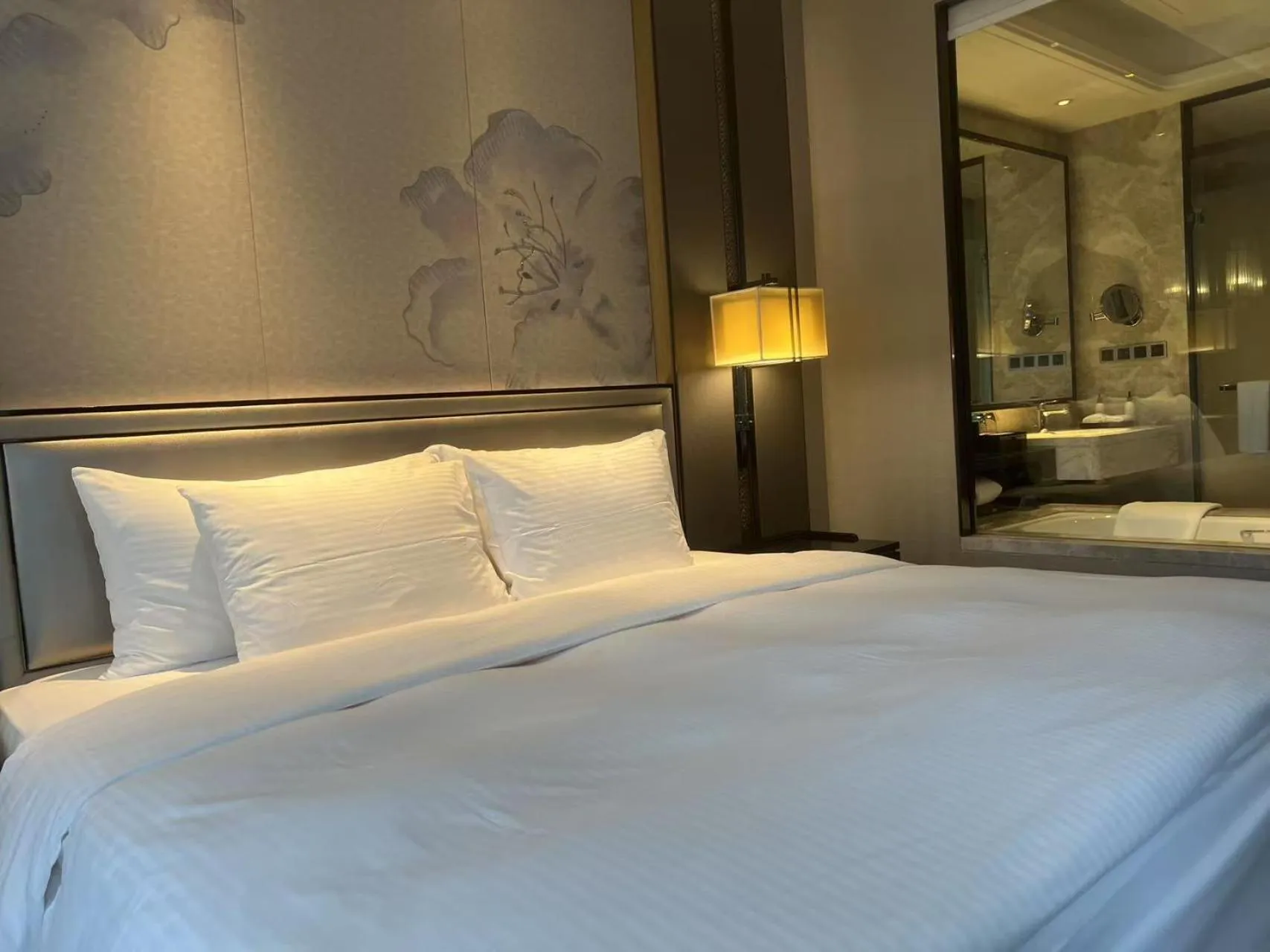 Bed in Wanda Realm Liuzhou