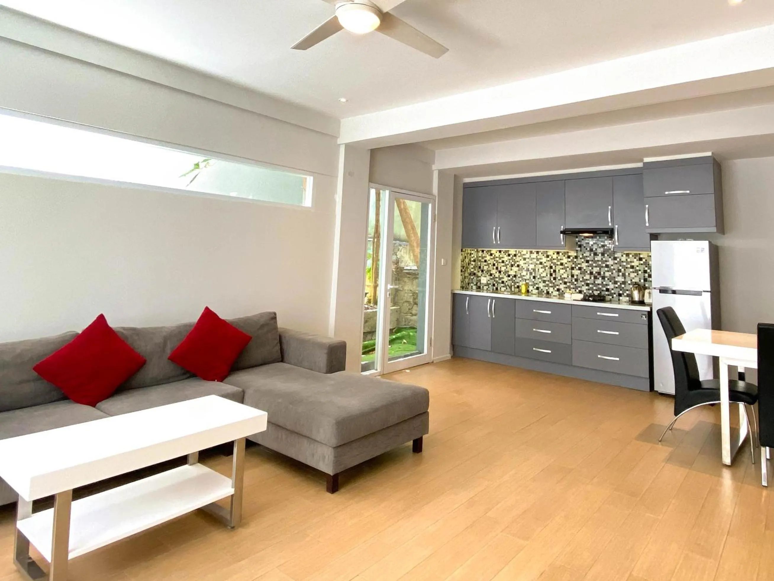 Kitchen or kitchenette in Coast Boutique Hotel