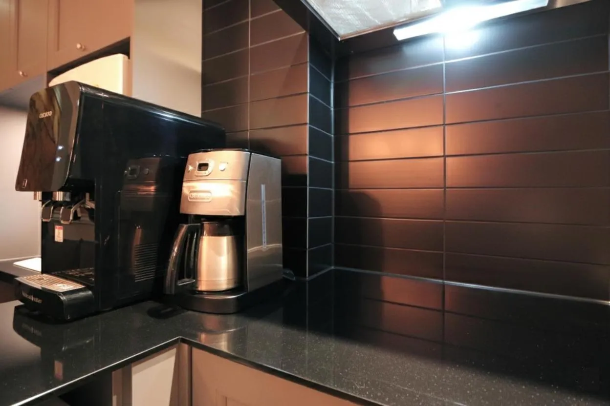 Communal kitchen in Blueboat Hostel Haeundae