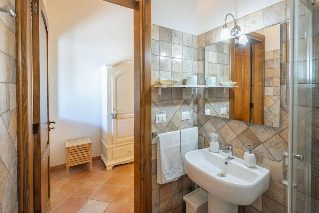 Bathroom in Gli Allori - Fuga dalla città