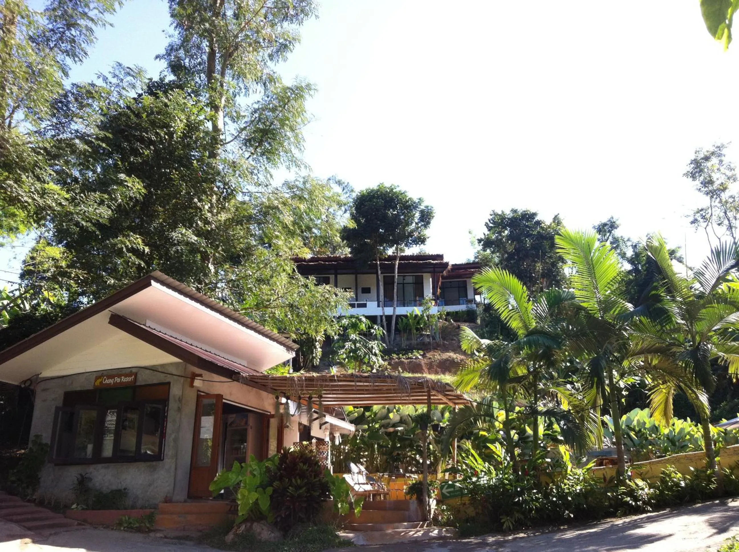 Facade/entrance in Chang Pai Hill