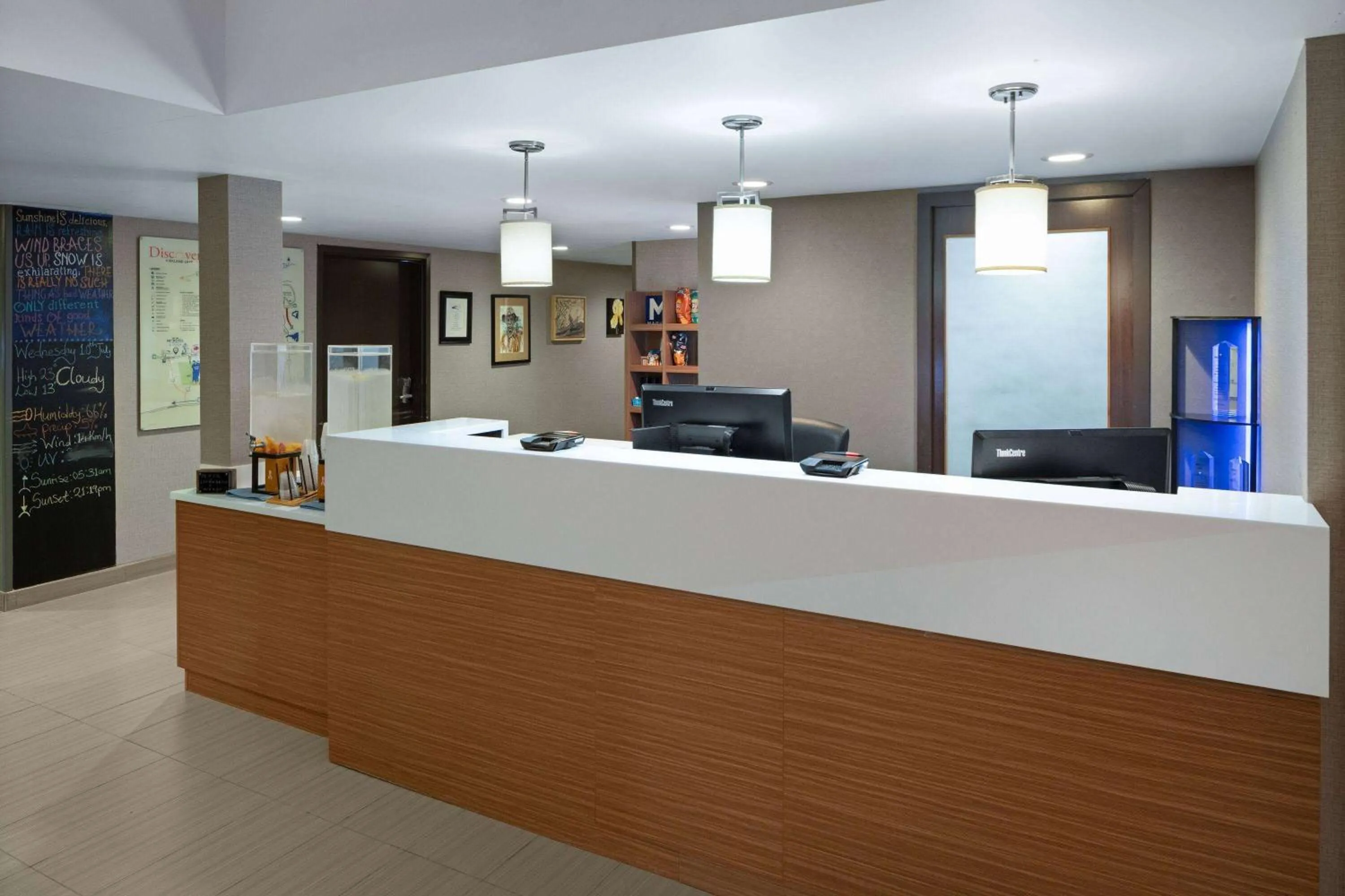 Lobby or reception in Microtel Inn & Suites by Wyndham Kirkland Lake
